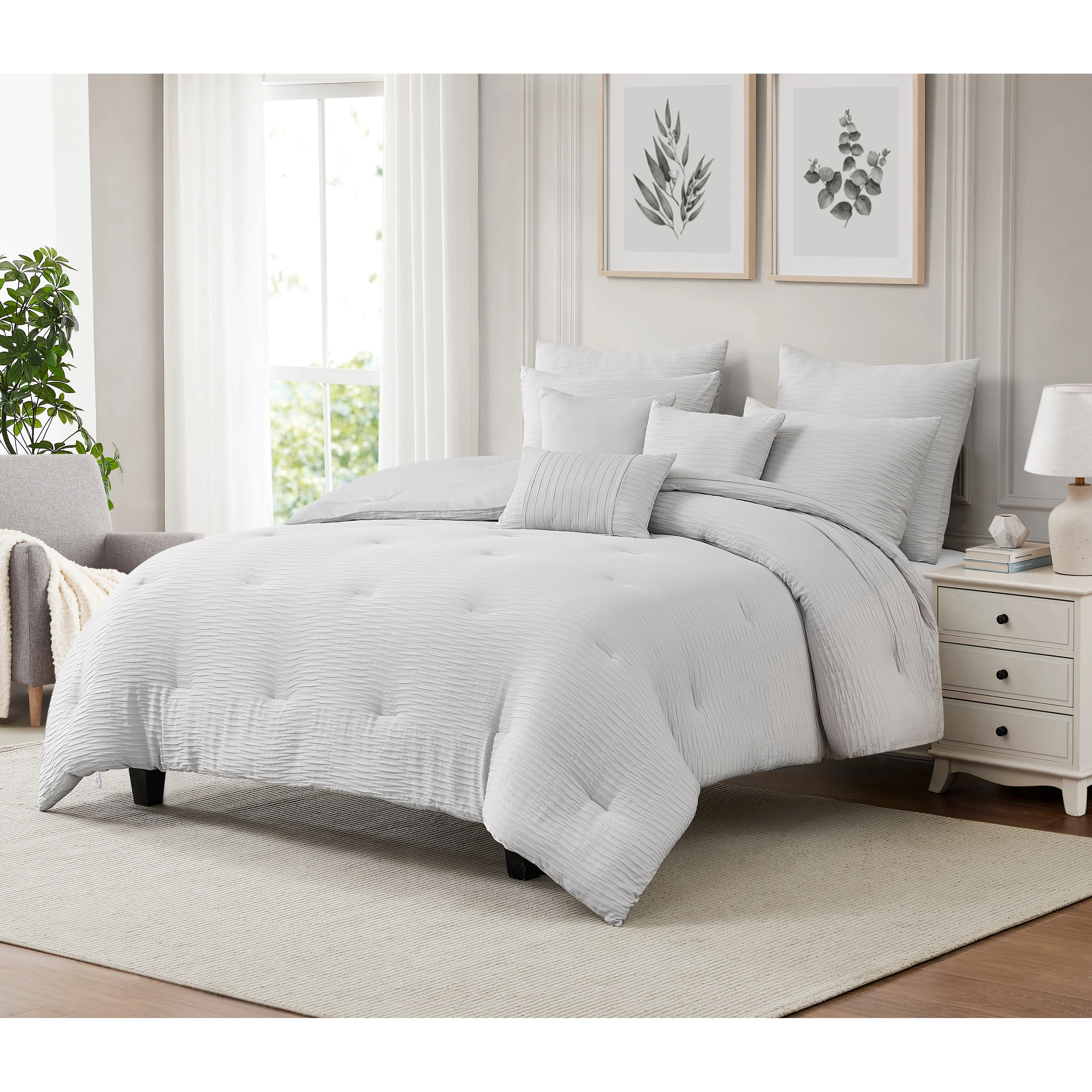 Bryce Pinch Pleat 8-Piece Comforter Set