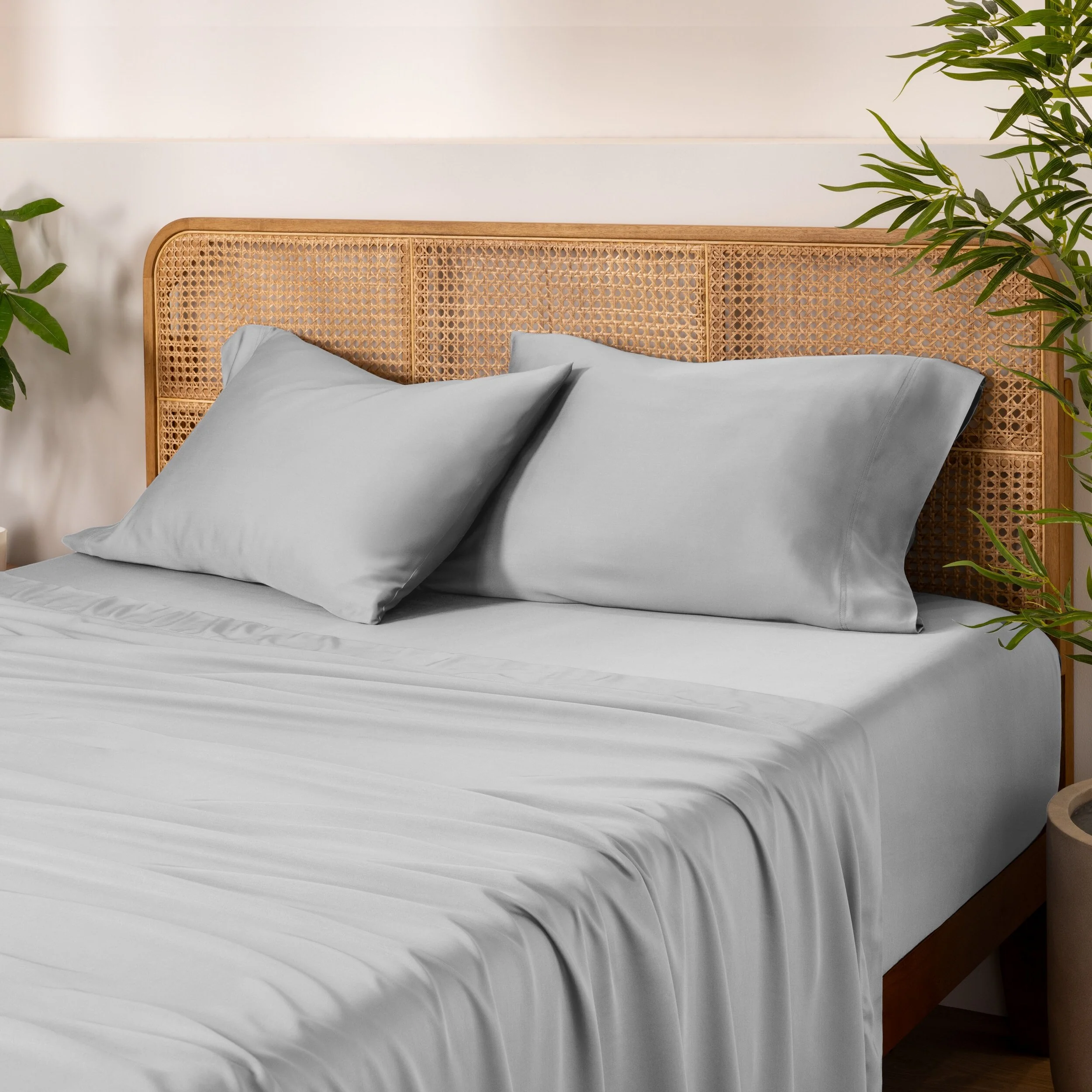 054E7A15-0E1C-C2C4-C7F0-C657D9147A23