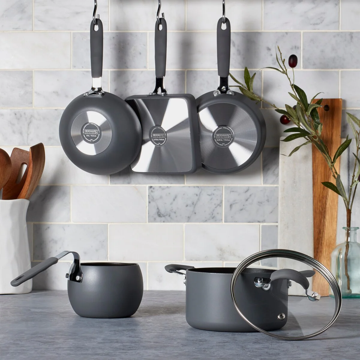 079F5DC1-7BEA-6409-27F8-3F2DC148B5C6