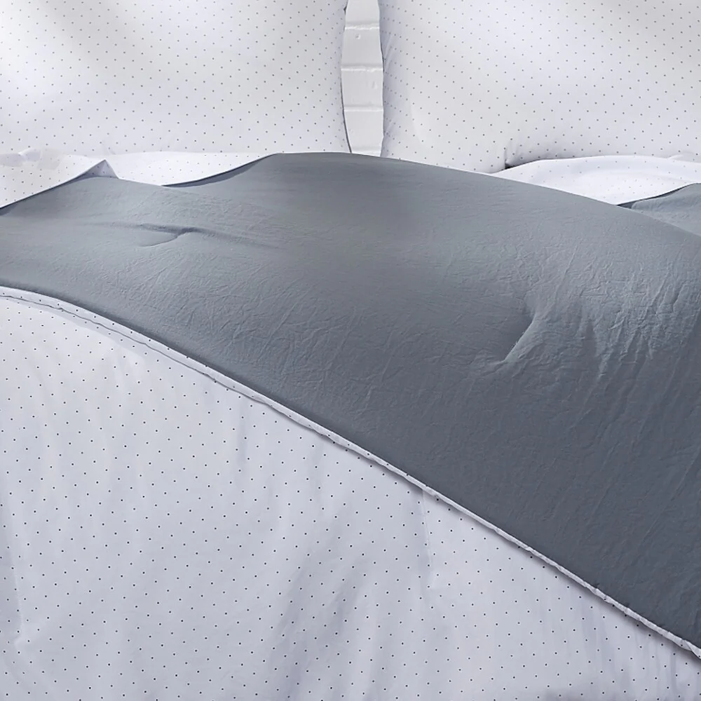 086D5D47-1095-BD88-F1E6-4E22B1B7AA3F