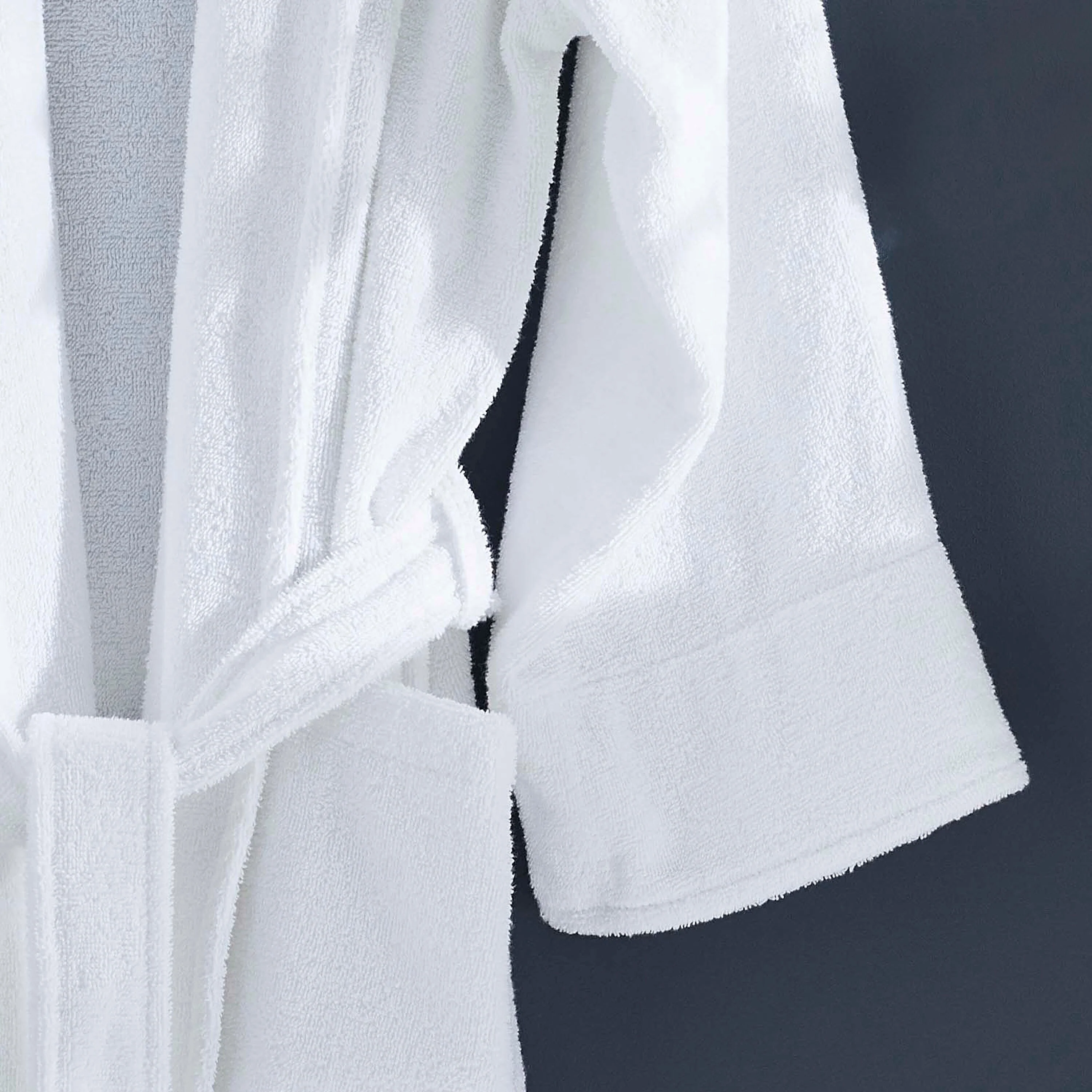 0958F353-BFC2-C873-66C5-B62842176DE6