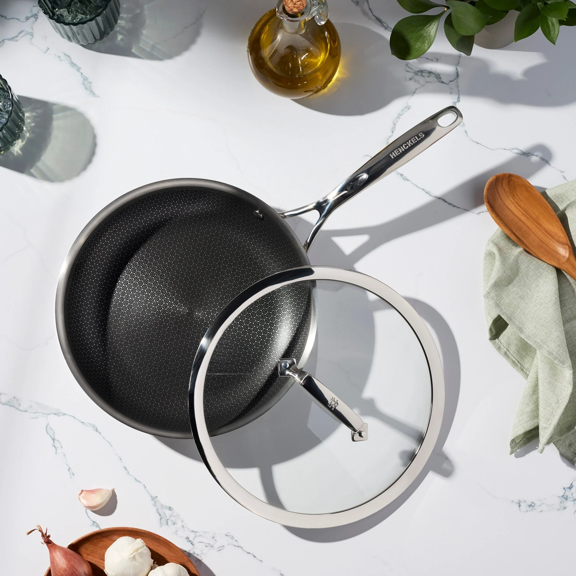 09A55AE9-F2A3-5538-6069-734AF070DD31