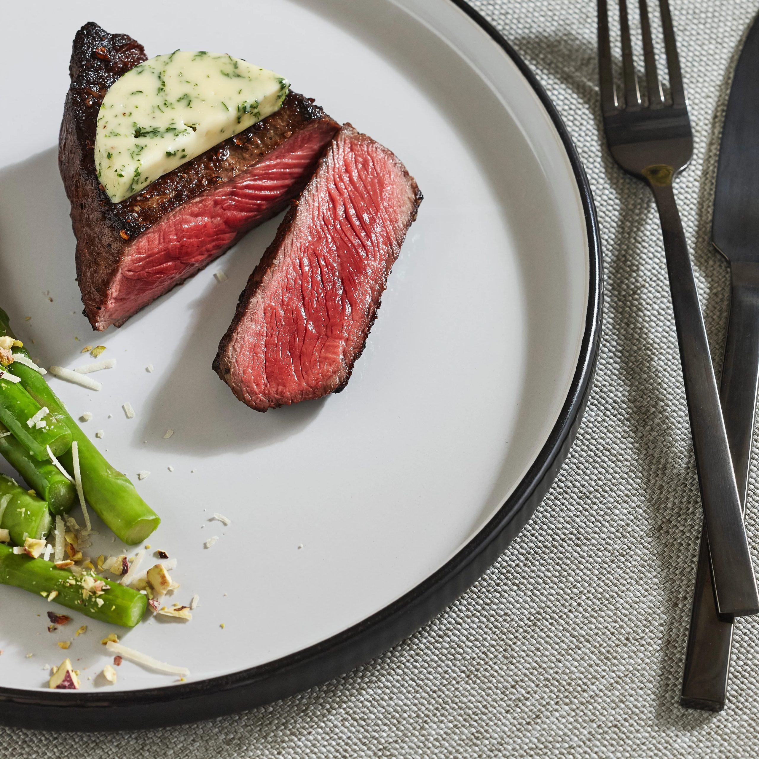 09AAA01A-B67B-E9E3-AF7C-5B8733D2B4B5