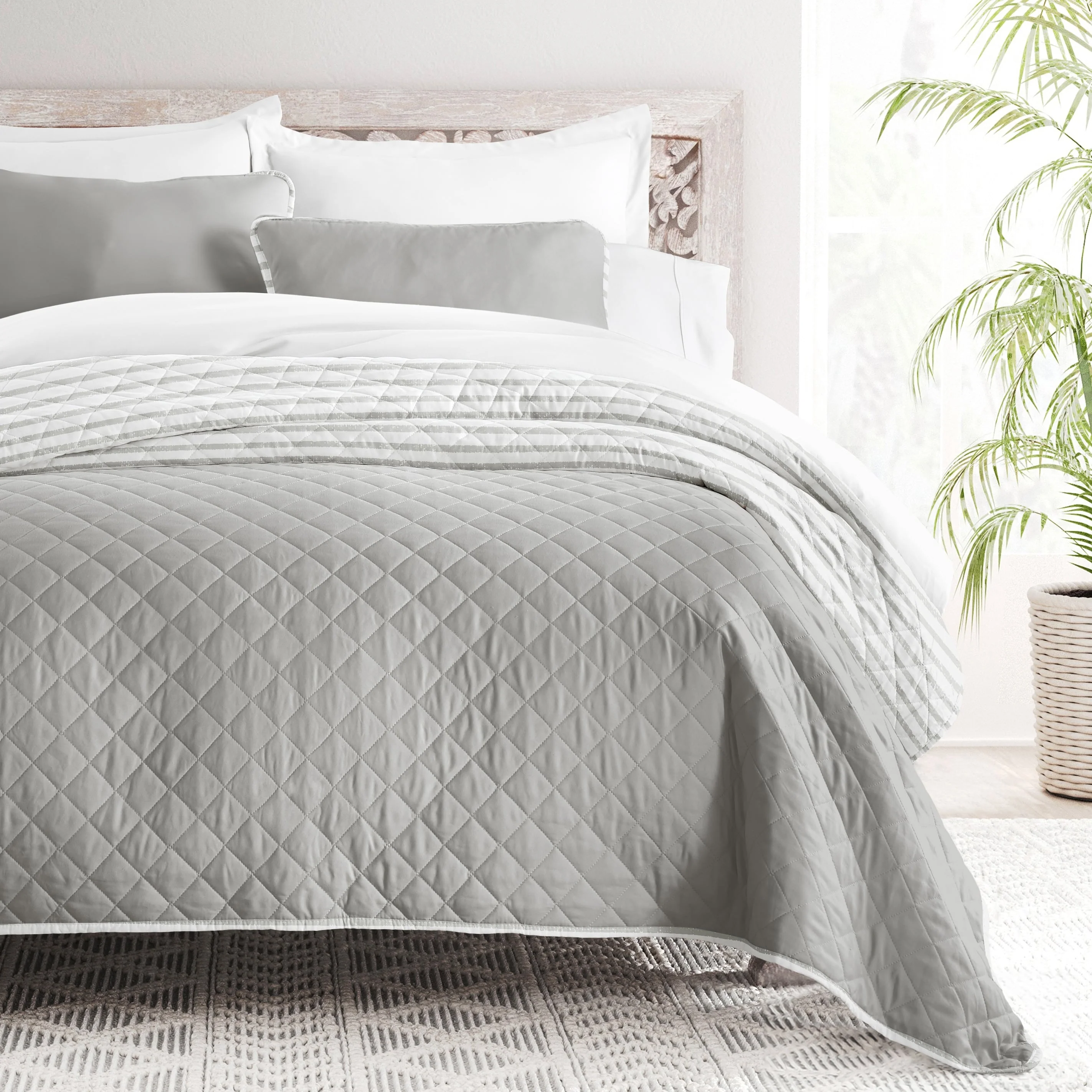 0C9923DA-0DE3-C230-93D1-92444A5C7B05