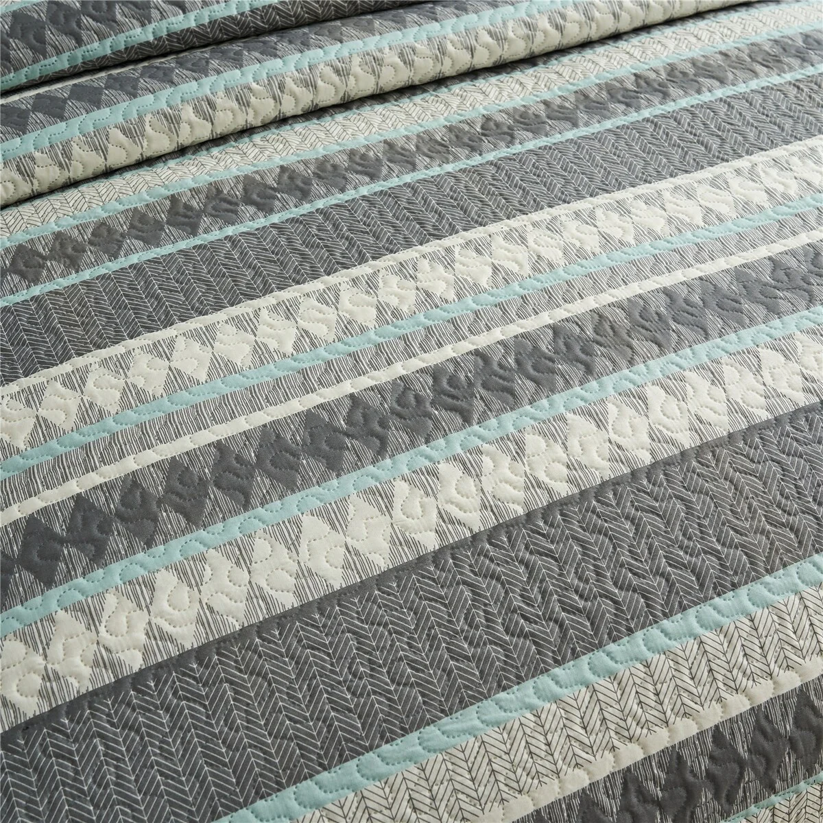 11AEC7F2-F0E2-82CD-E395-39EFDBB069F7