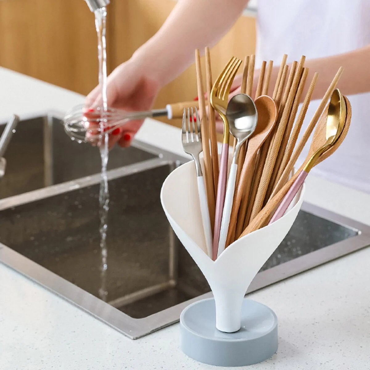 1448160F-5D57-6979-972B-C75147713E09