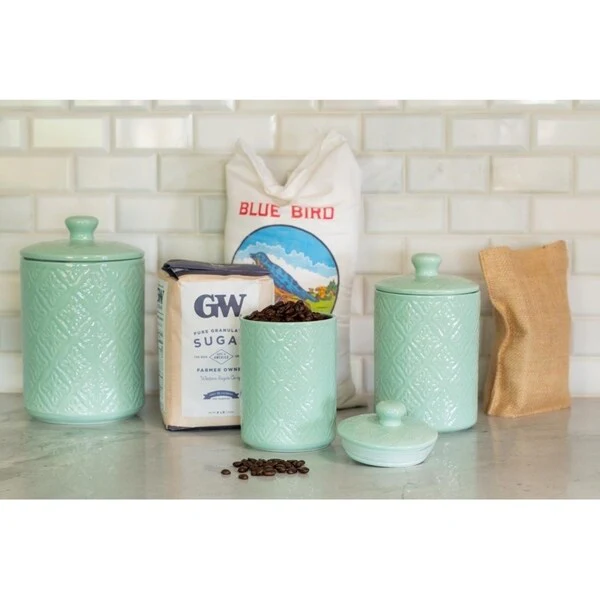 15A32318-2E18-C5E4-E189-7767914556DC