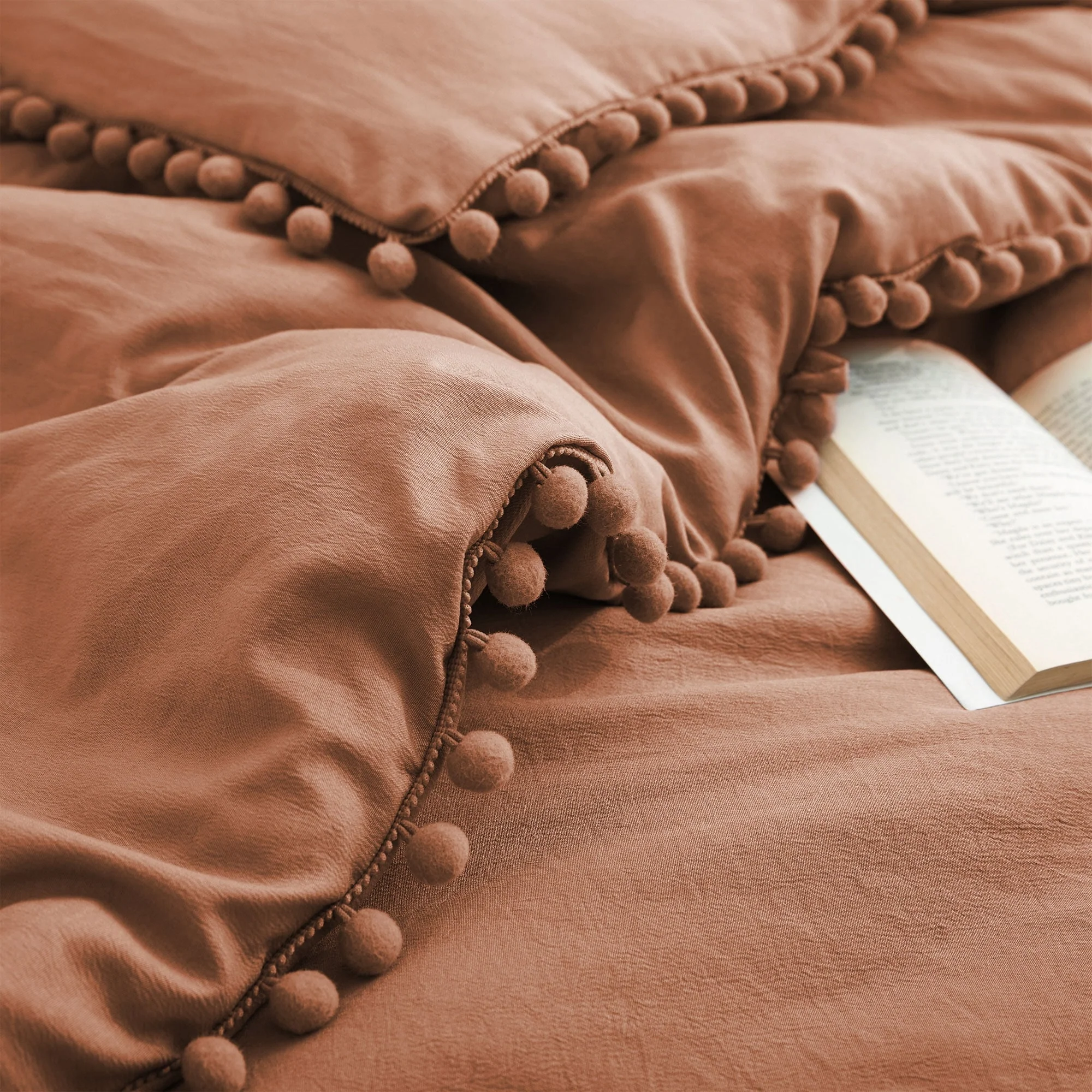 196FB8E6-60AC-8CC0-9FB9-338DA672944B