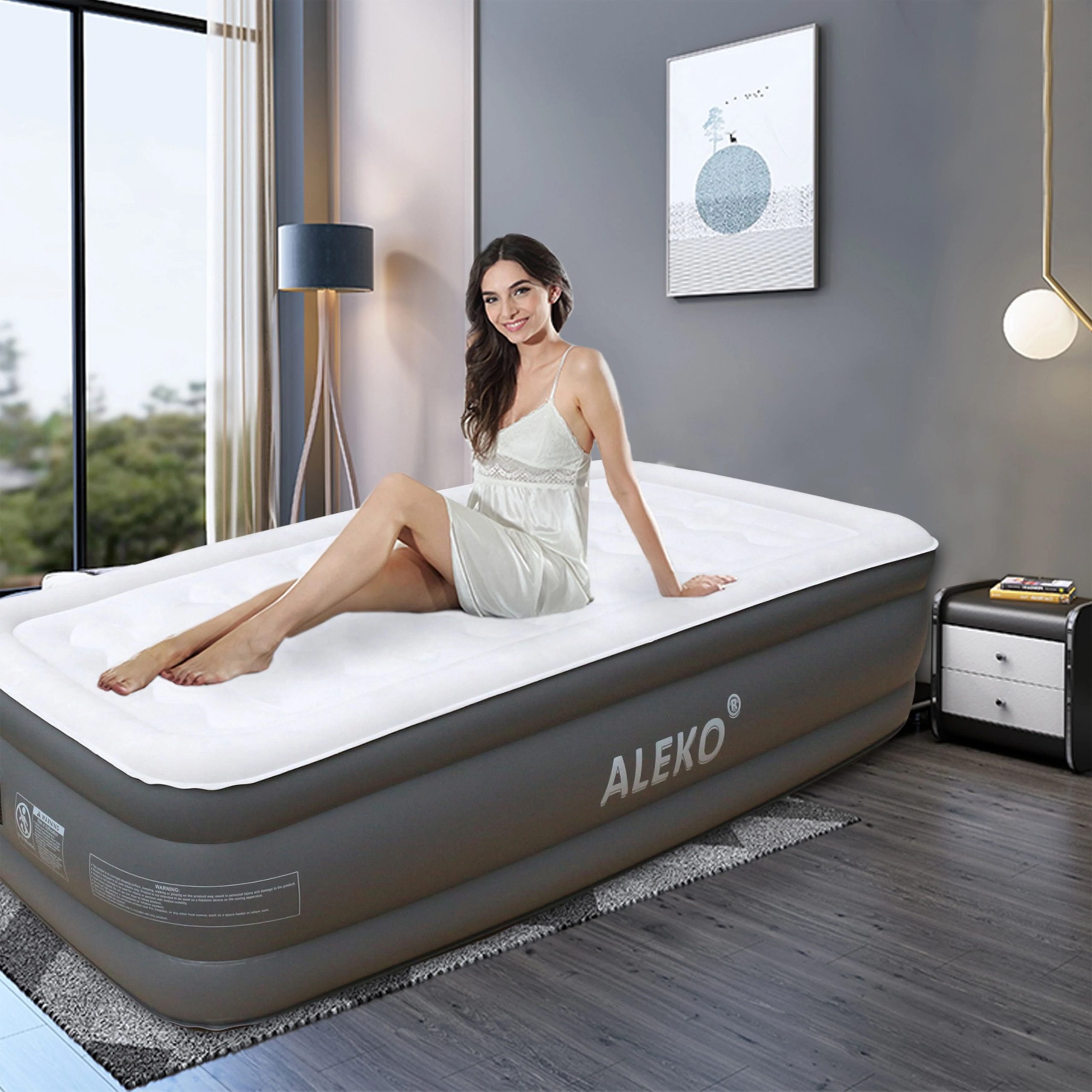 19A6689F-2E10-93F6-D081-12C30366635A