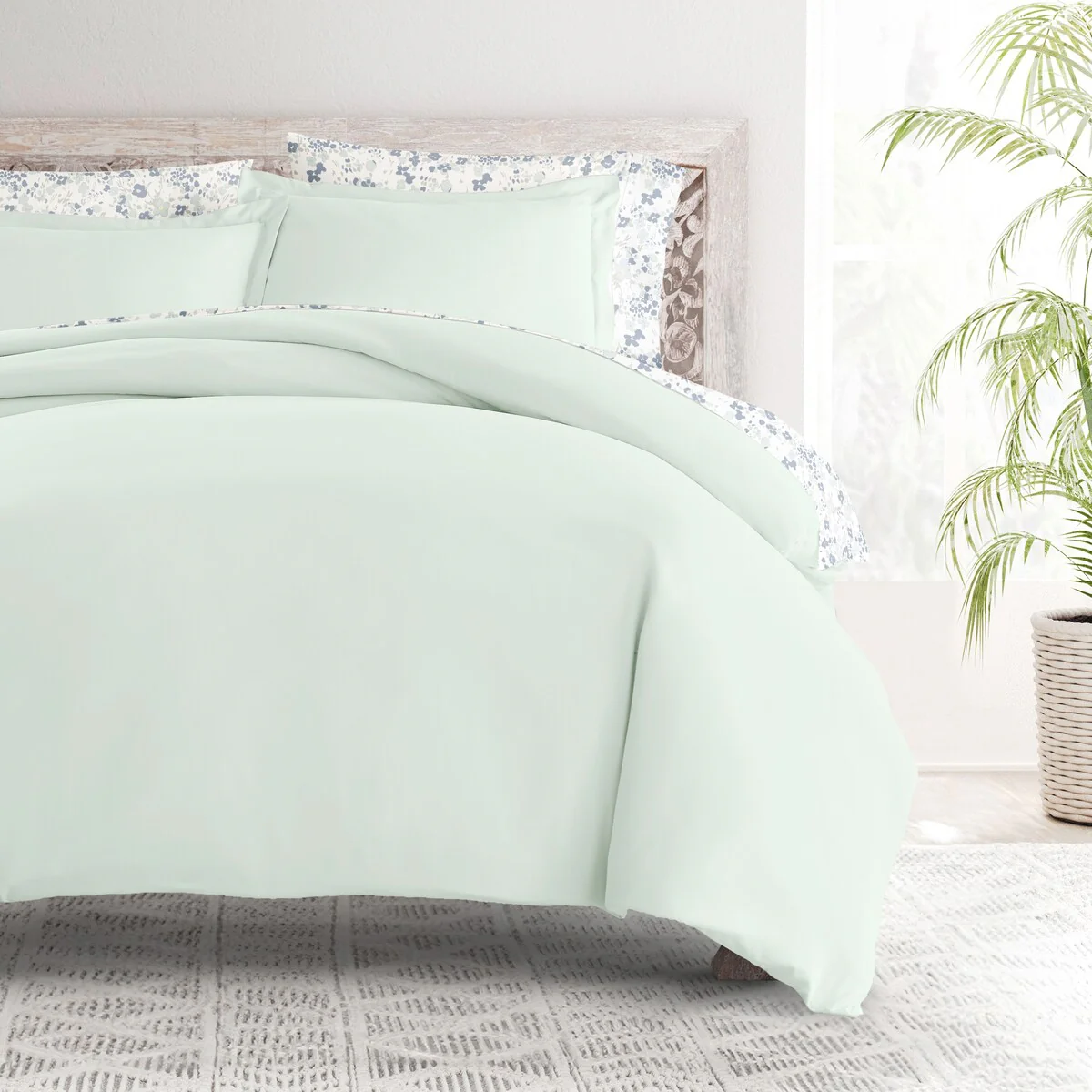 1E0F6B6B-9A5C-4AED-EB65-7A0C060FDC39