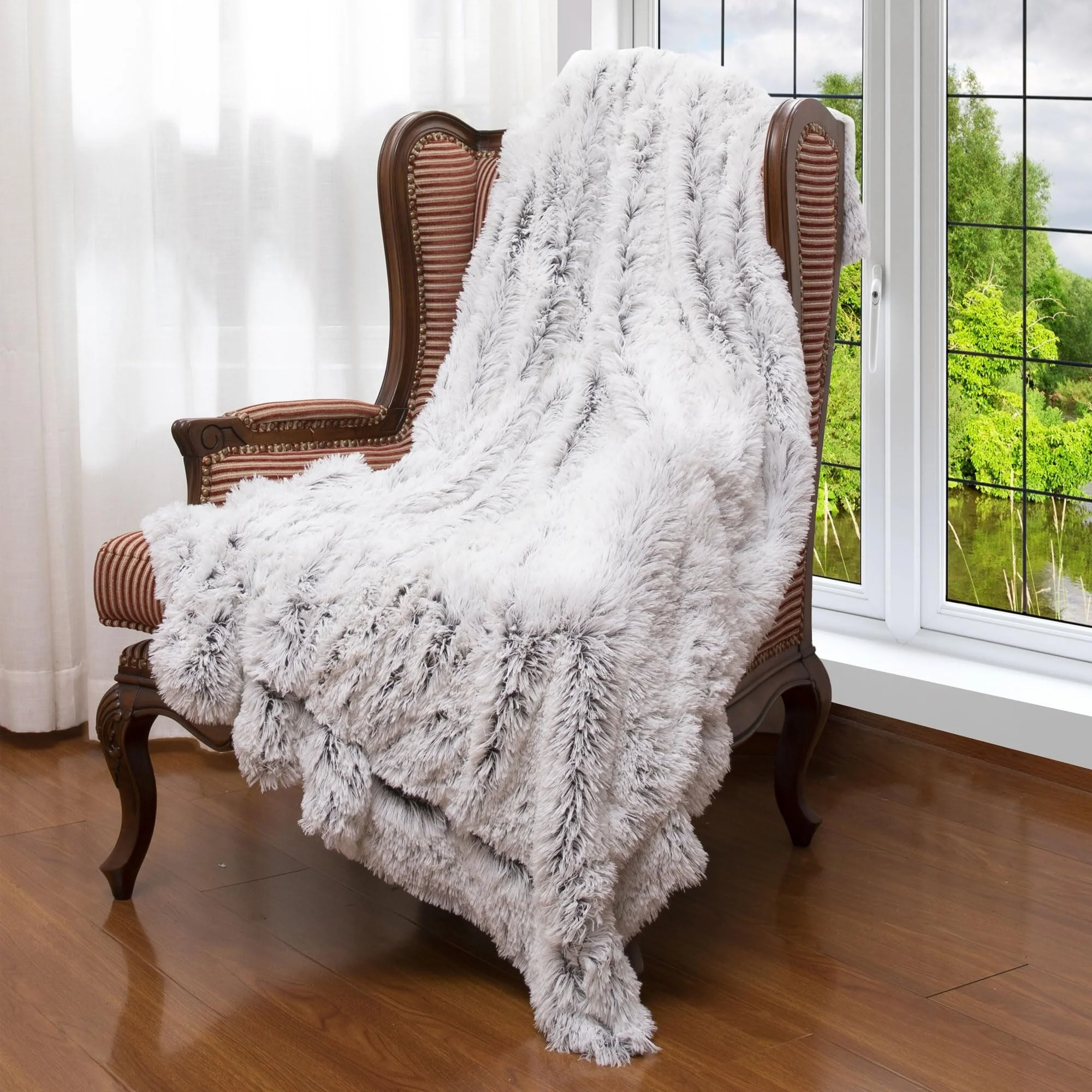 200B5181-CB78-E0EF-188D-12045B7F3D1F