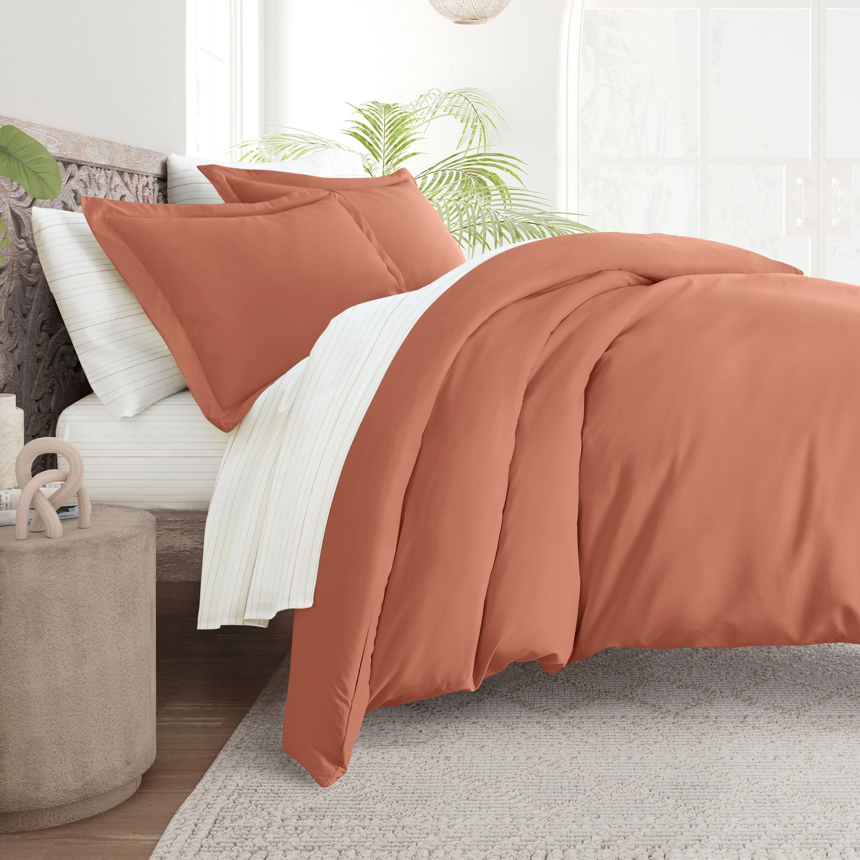 219FF46E-56F3-3F81-7931-6A672D6C9843