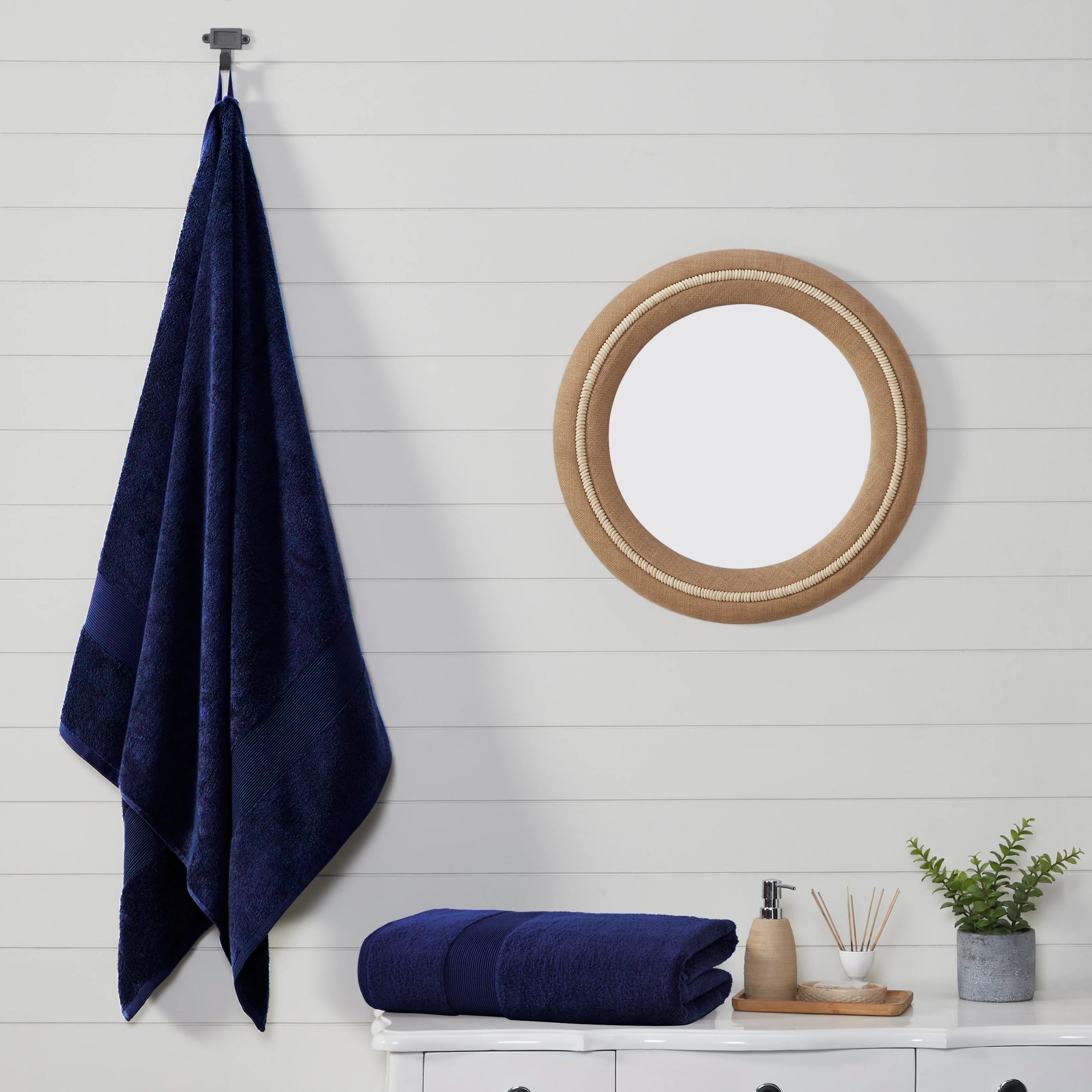 2423A2A7-1A45-25FC-13AE-D9D27F43DBE0