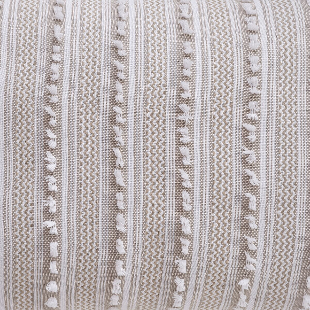 2542E760-BC1F-658A-7FFE-0305837153FB