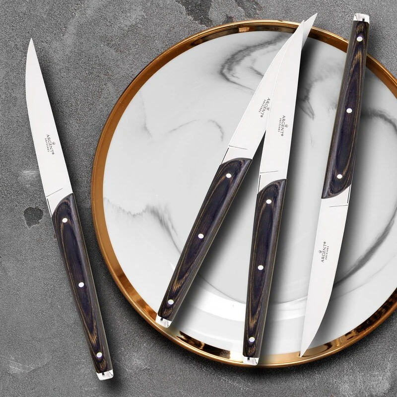 25579452-FCE9-380F-F405-3938FEBC4F0C