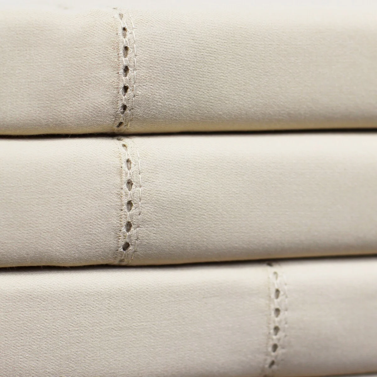 27E5A7B7-1B15-38E3-0402-DBD6731550A8