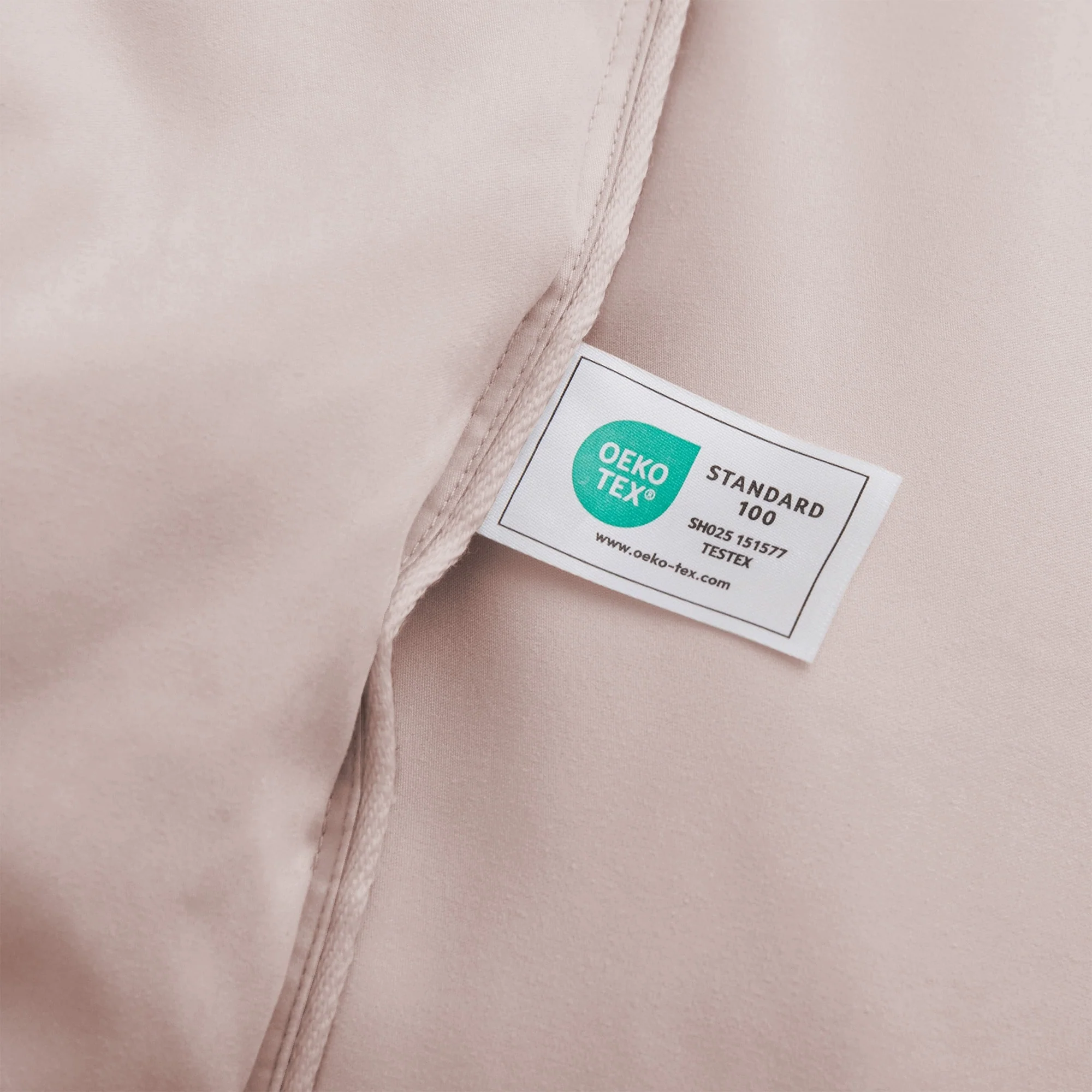 2B1B8B81-A86E-FF31-A8D0-F27C2682CE33