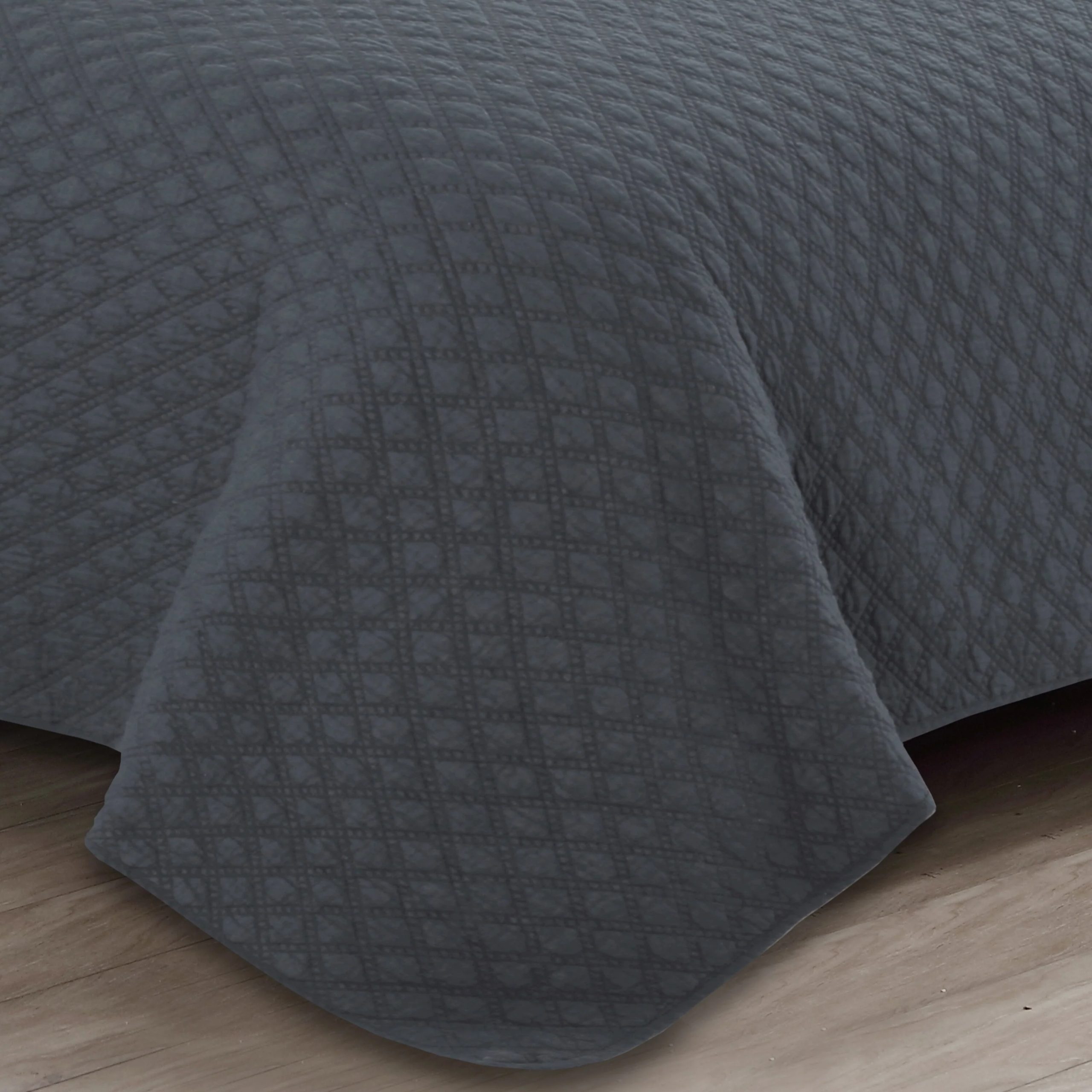 2B82DCAD-3C1C-930C-2813-F423BCCA360C