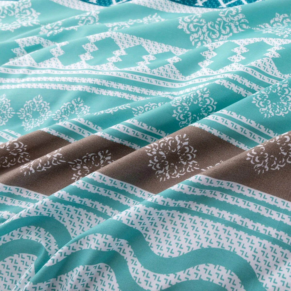 2F232597-06A5-E041-03B8-949294E2AEE9