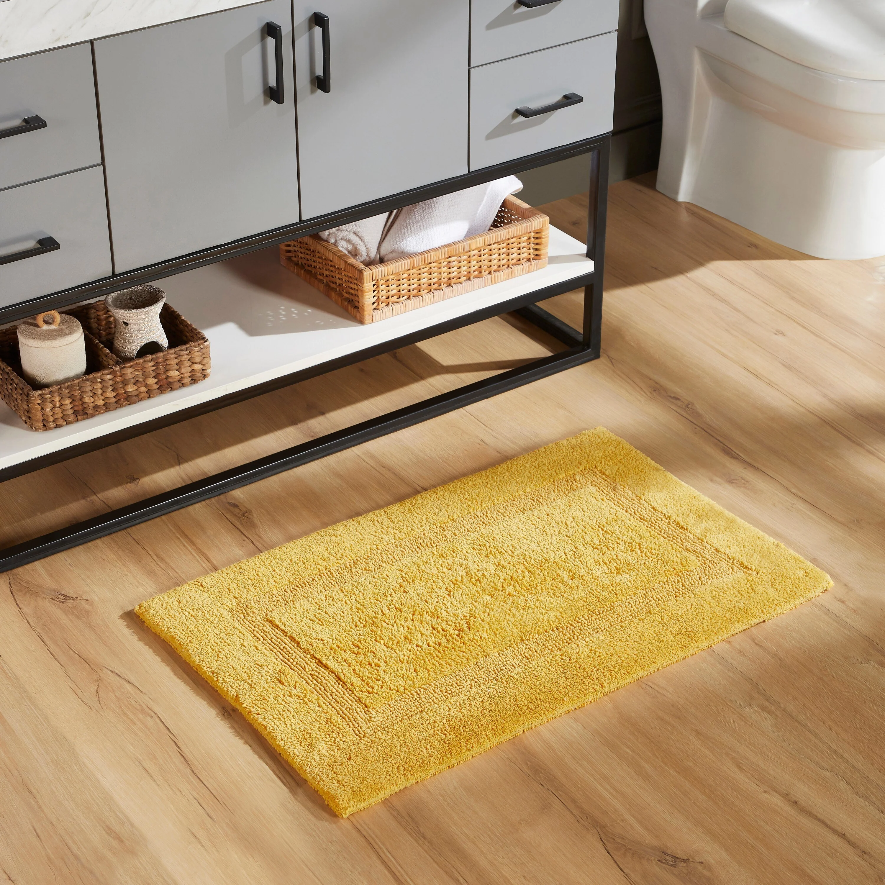 30D6CF93-8359-CA3D-7C15-A253197056AD