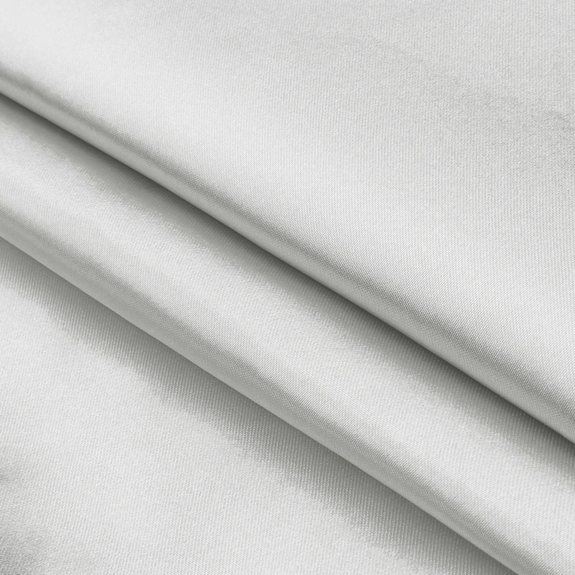 316D2147-4D72-371E-DEDD-866718E69613