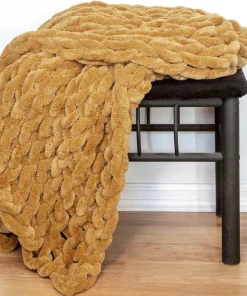 Donna Sharp's Chunky Chenille Throw