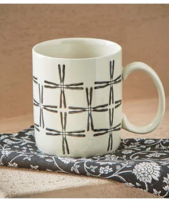 Hashi Black Graphic Print on Cream Beige Background Stoneware Coffee Tea Hot Coco Mug, 16 oz.
