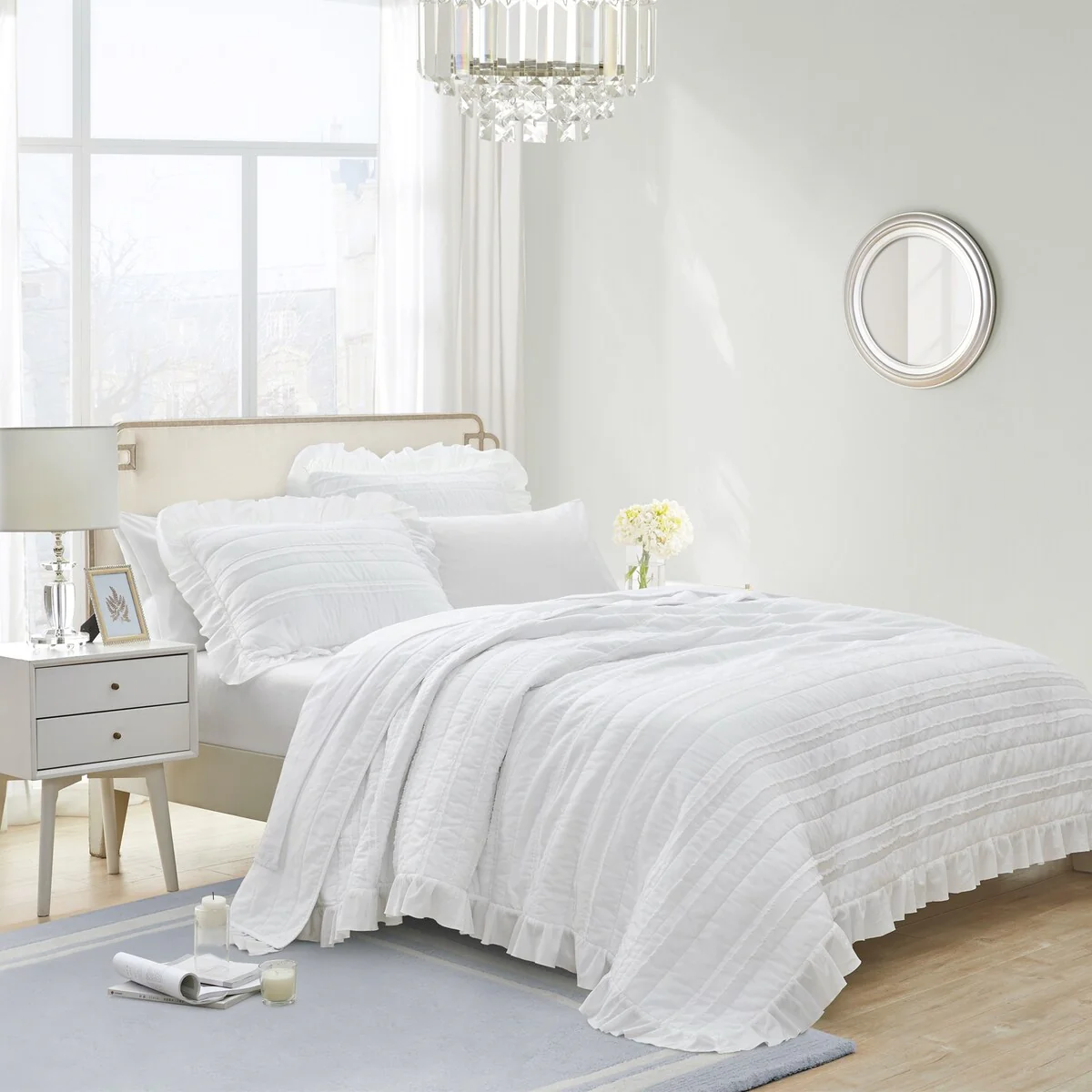 Beaute Living Ruffle Stripe Clip 3-piece Quilt Set