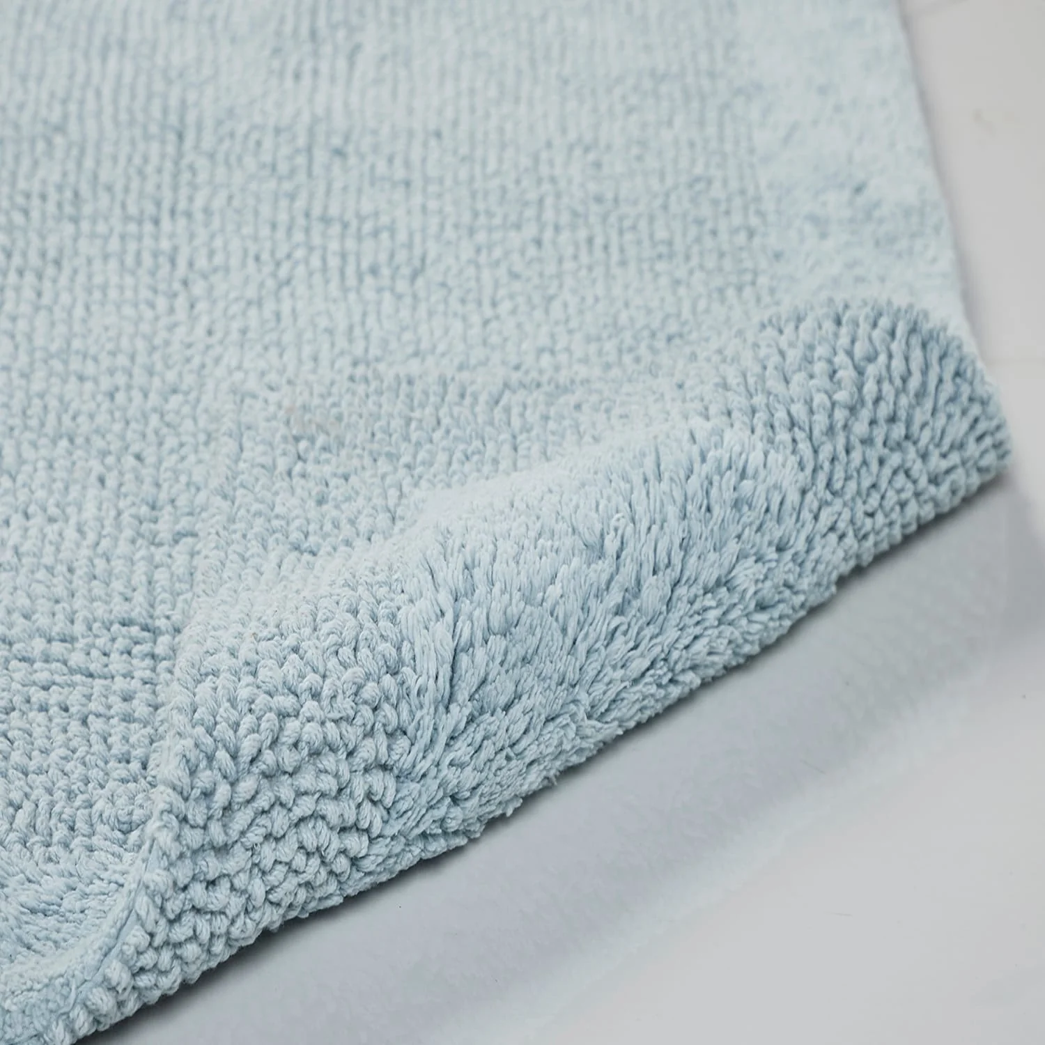 3A3B732C-7DBC-5C43-AFE0-D0D6837B3D0D