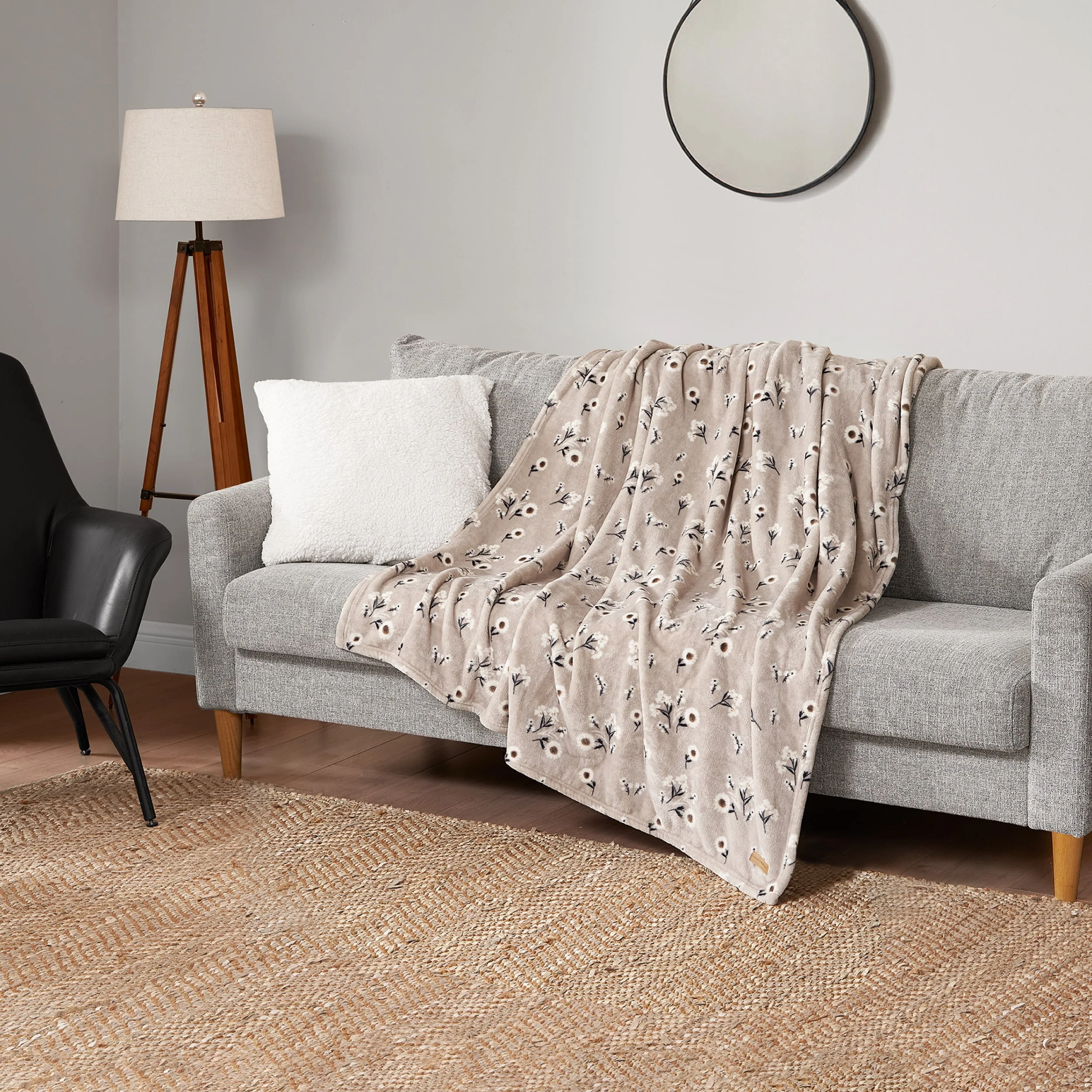 3C71EC2D-9E82-E410-5A72-3B0A9A33764F