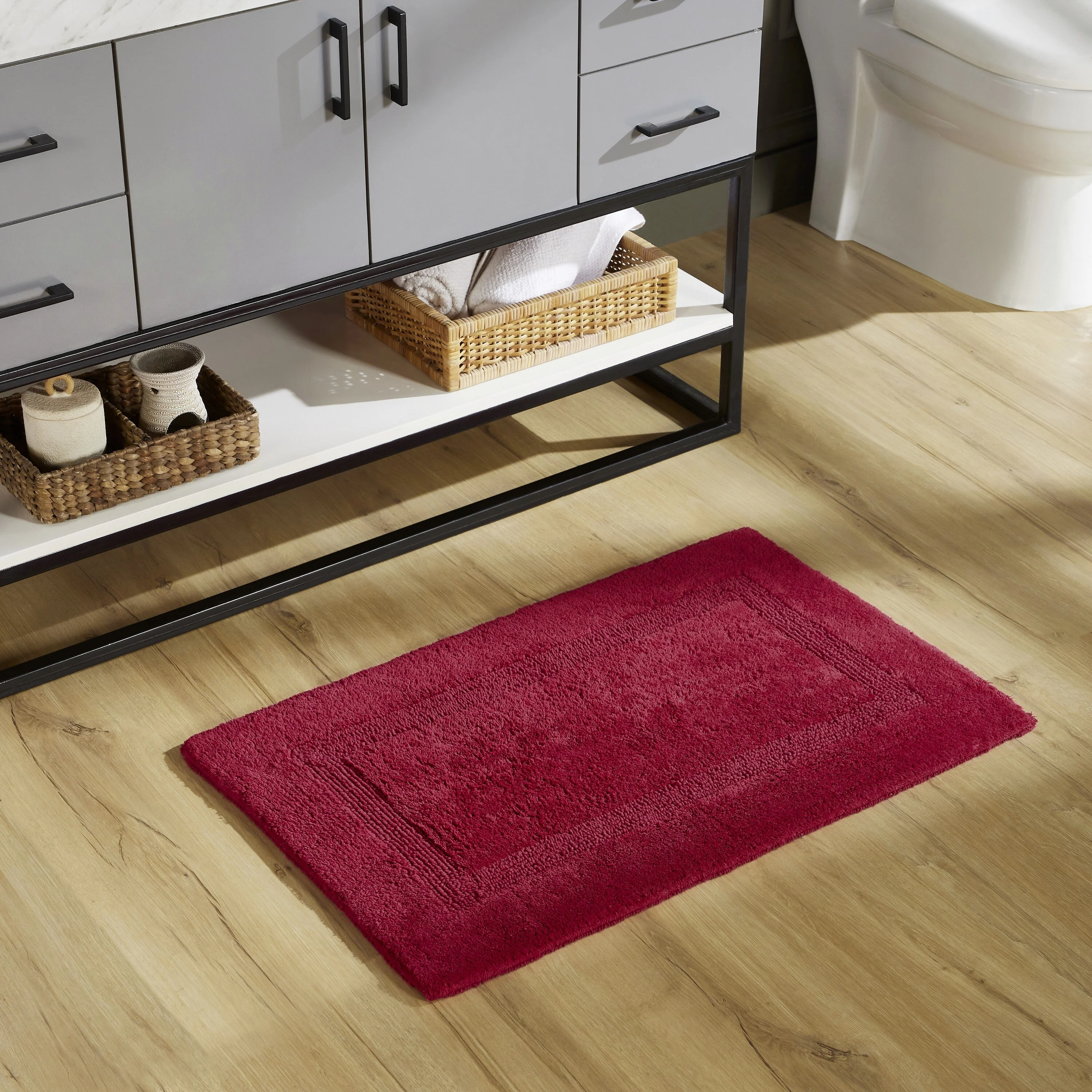 41D7EE48-D4D5-F438-E30D-30EAED9C9D76