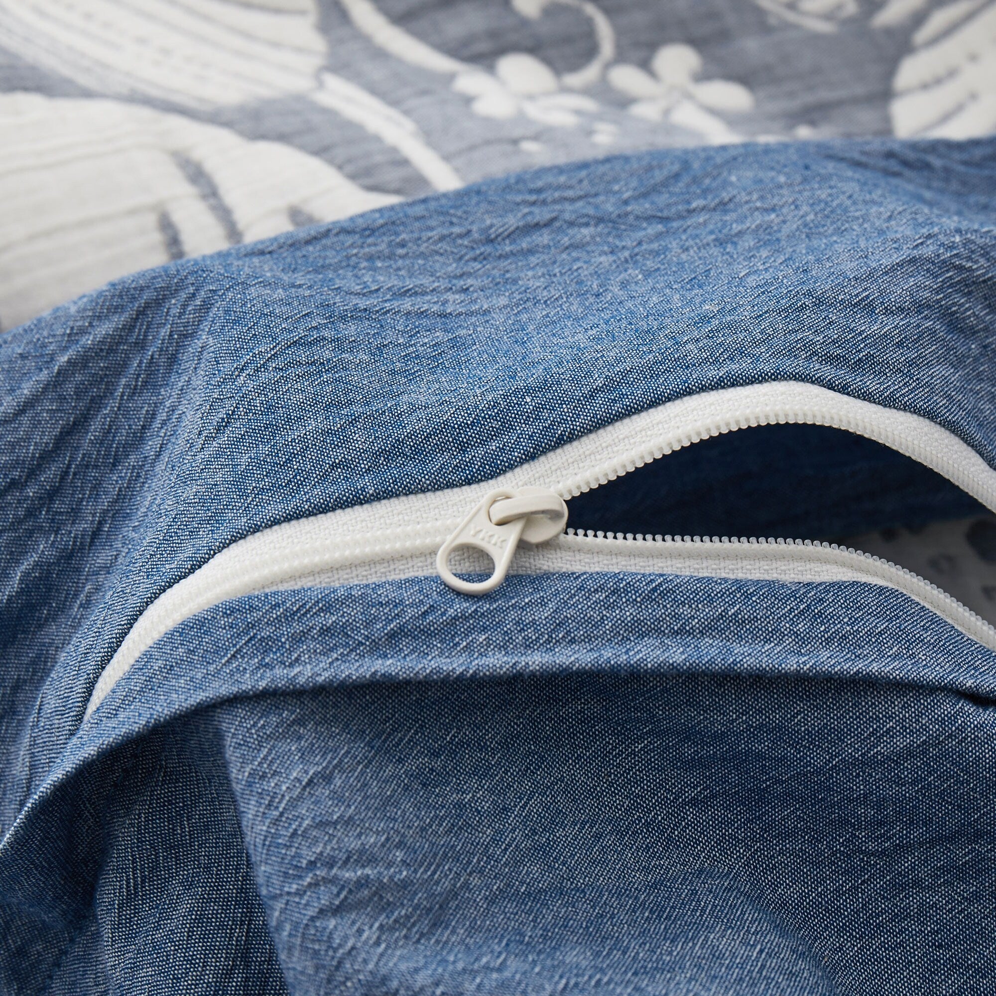 420BC1F5-8737-104F-9BEB-1BCA18E0CC94