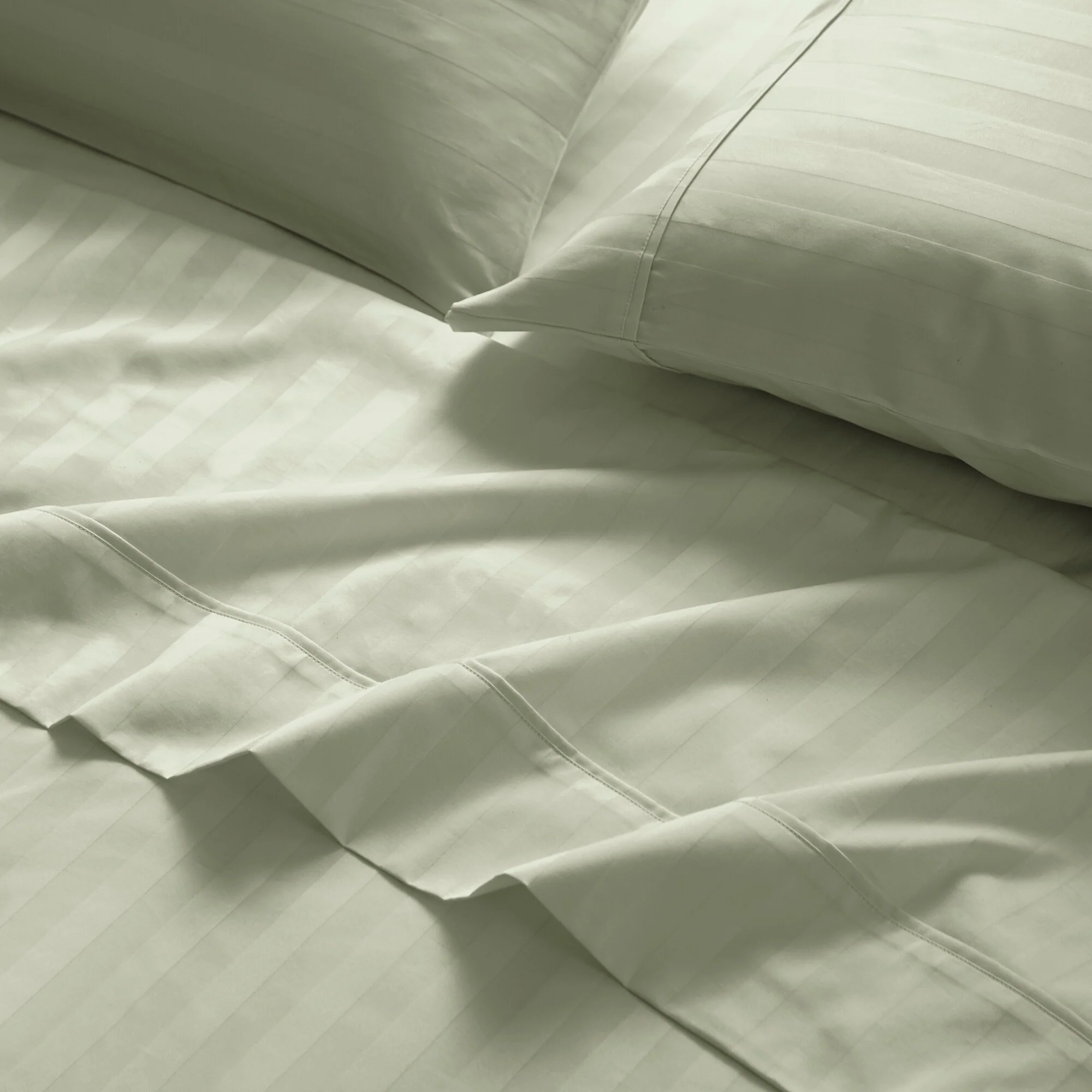 44D09726-2C9D-6F37-8E38-817118F5D327