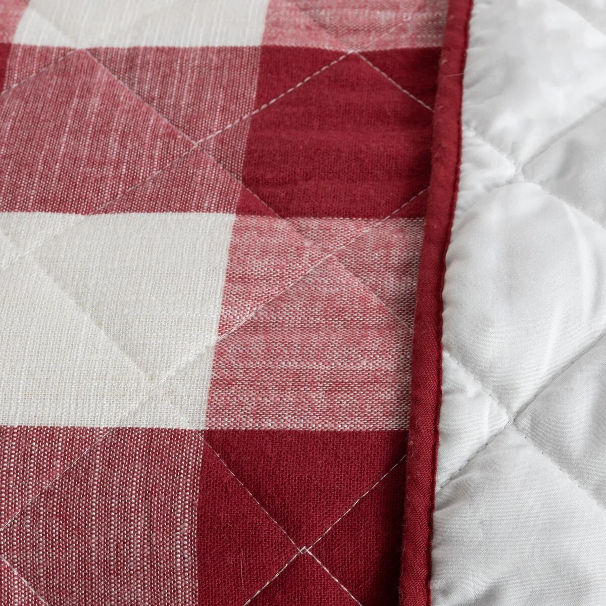 455A15E5-BDBB-5743-BB23-0D796A91006E