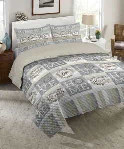 Laural Home Loving Home Cotton Quilt Set