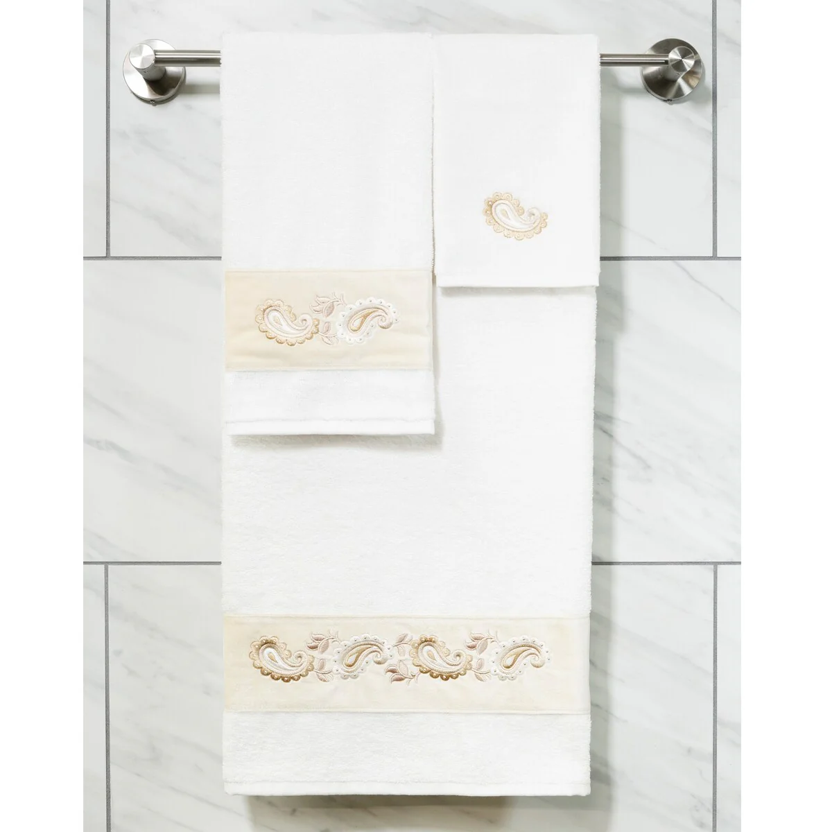 4A84B9A1-57BA-80FB-76BB-AC629C0953C9