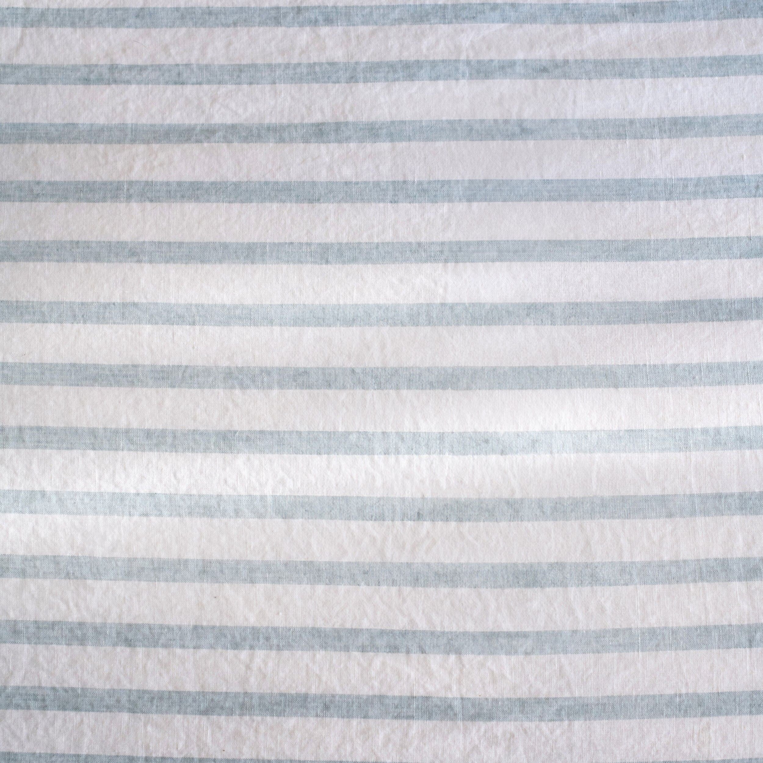 542F3900-3D43-4FA7-67BB-91EF796626E5