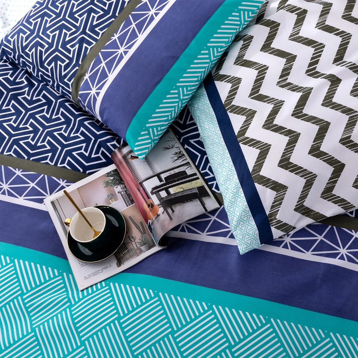 54DE0315-2E3F-2582-AB2A-065B73D6D454