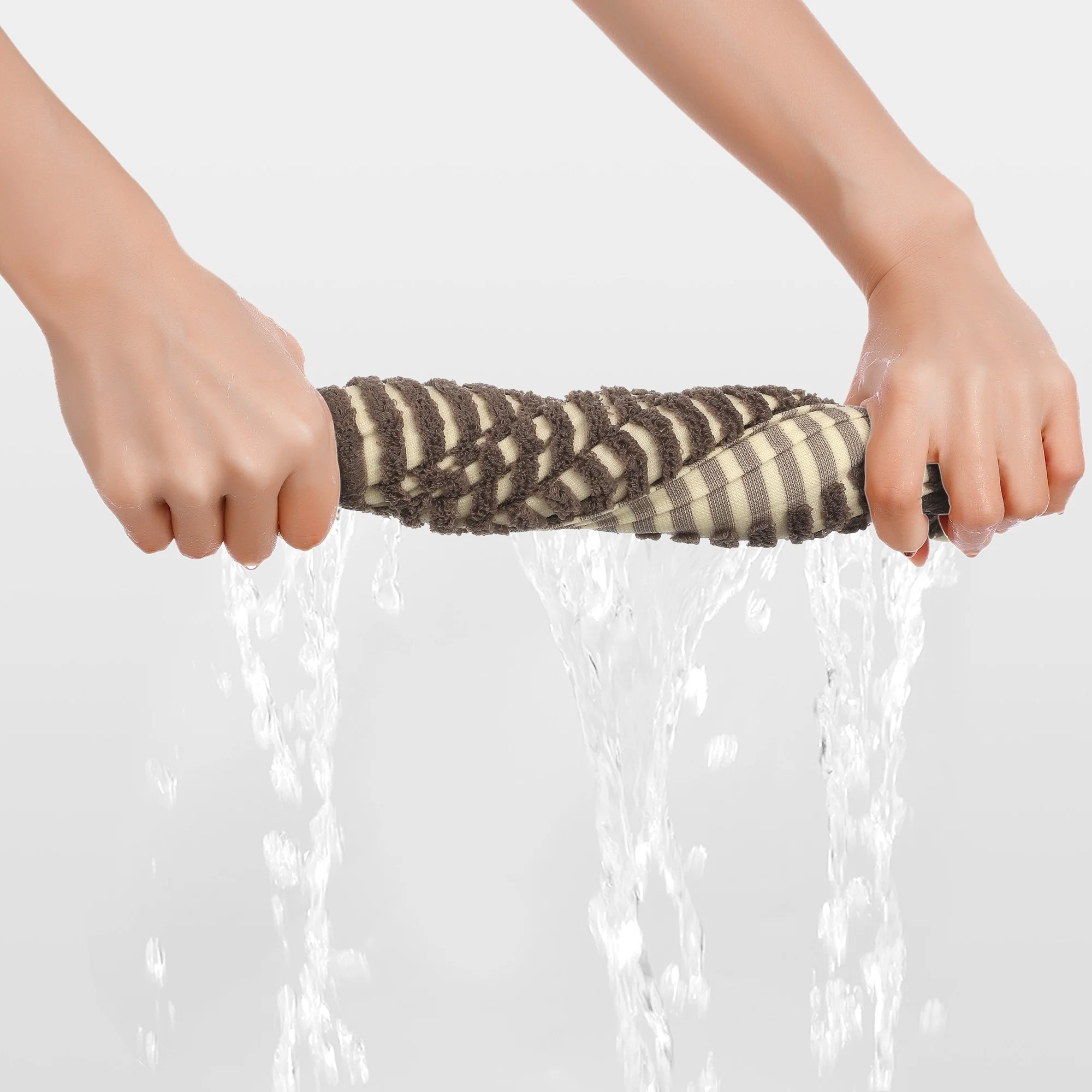 57787008-D73C-DC17-F003-518C1B108D4E