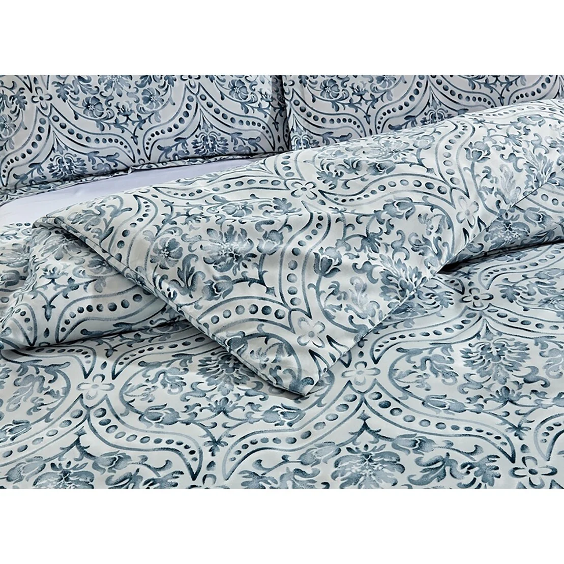 577E51F7-A571-9C41-F33D-49E3B9A7993D