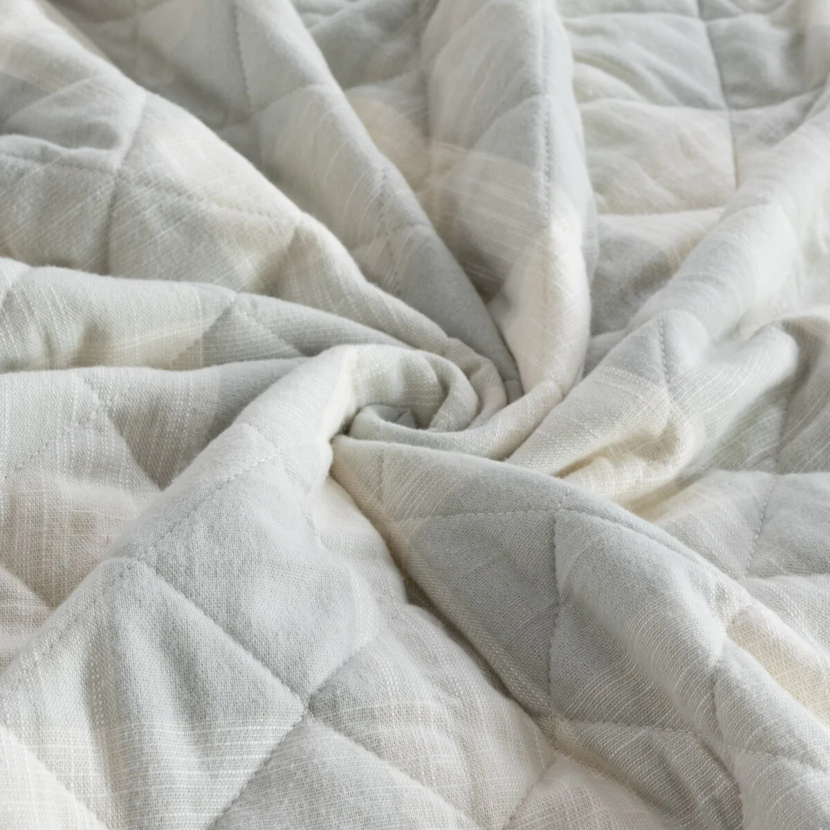 589DABFE-2509-2C12-044D-6F44AFF7A7C7