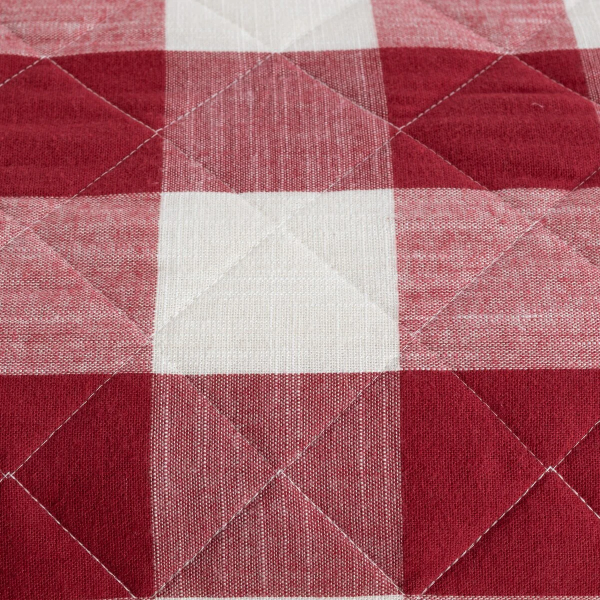 5998B02A-21E2-740F-8AD3-747FFB00054F