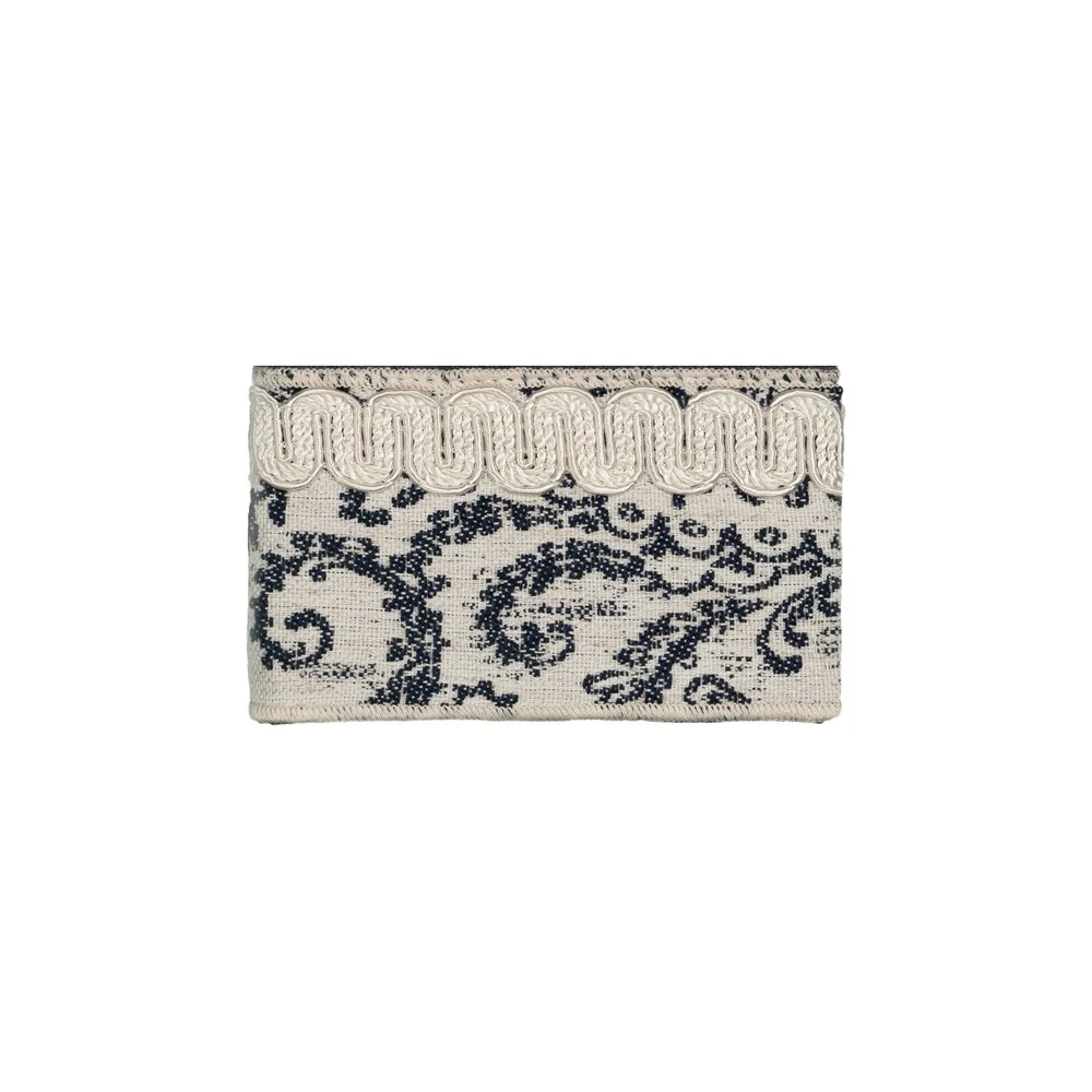 59C3CD1E-5FD6-EAF4-5BF7-B19F603A5A47