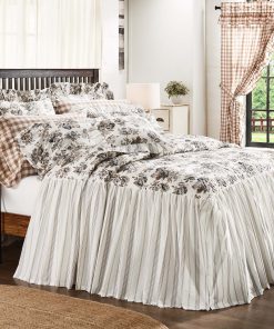 Annie Floral Coverlet- Blue or Portabella