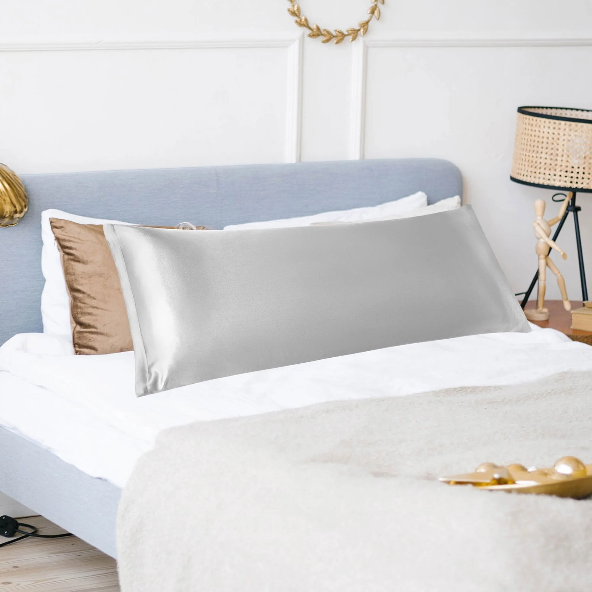 1 PC Satin Body Pillowcases Soft with Zipper Closure