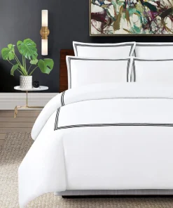 Echelon Home Three Line Hotel Collection 3-piece Duvet Cover Set