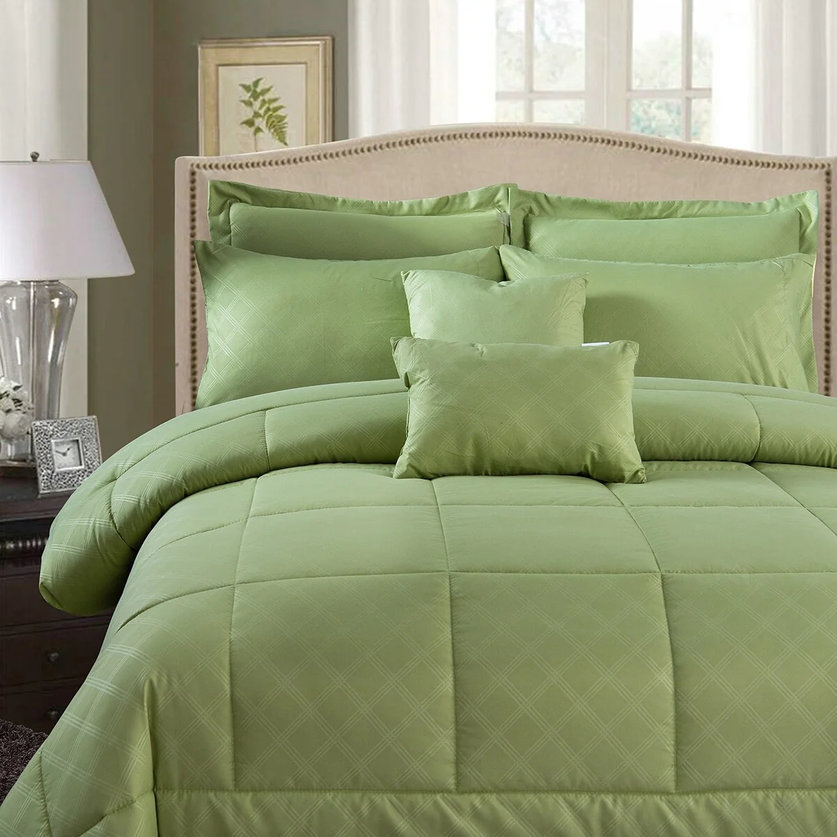 5D6F9C70-98D6-C786-88F1-482FFD8E0229