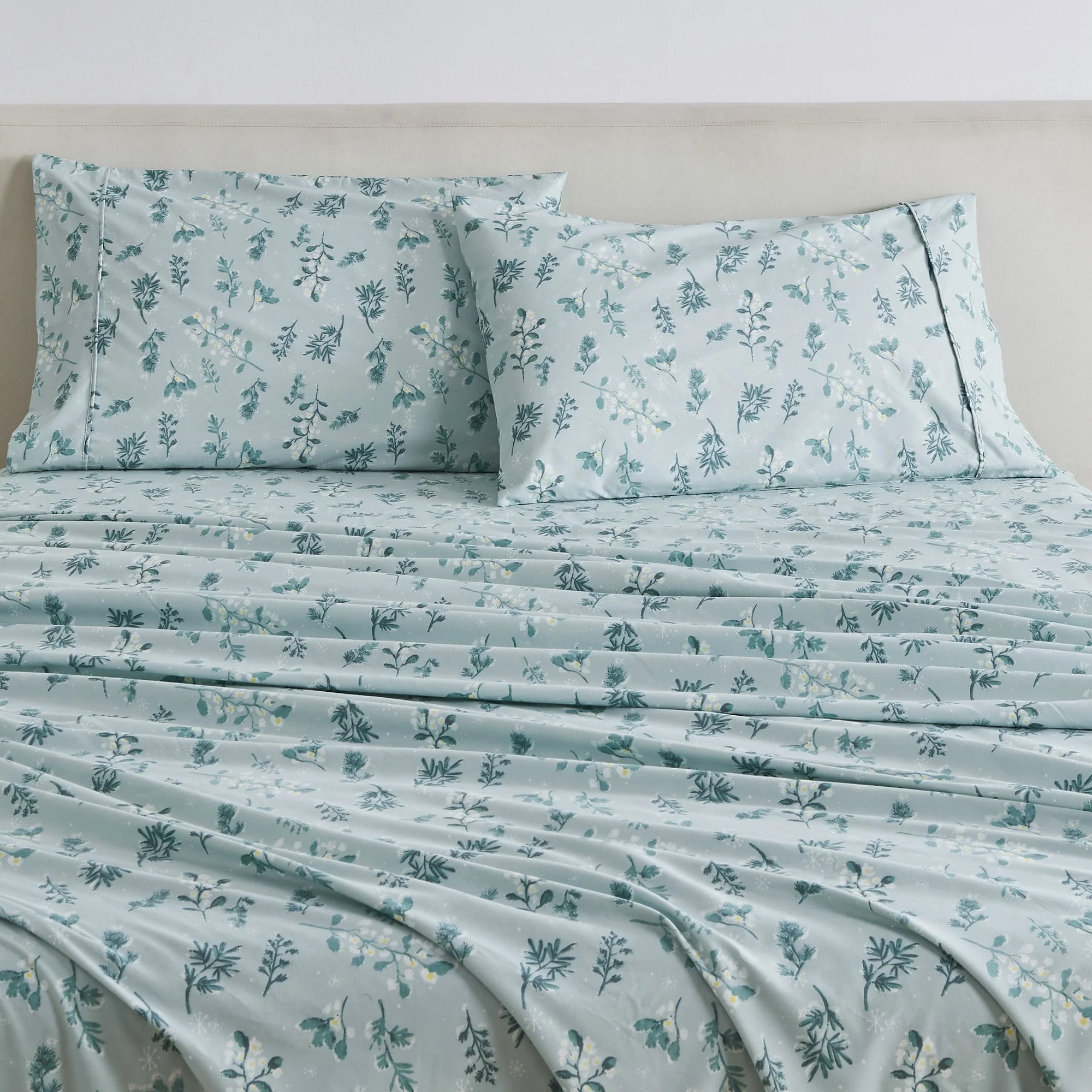 Linery & Co. Ultra-Soft Brushed Winter-Themed Microfiber Sheet Set