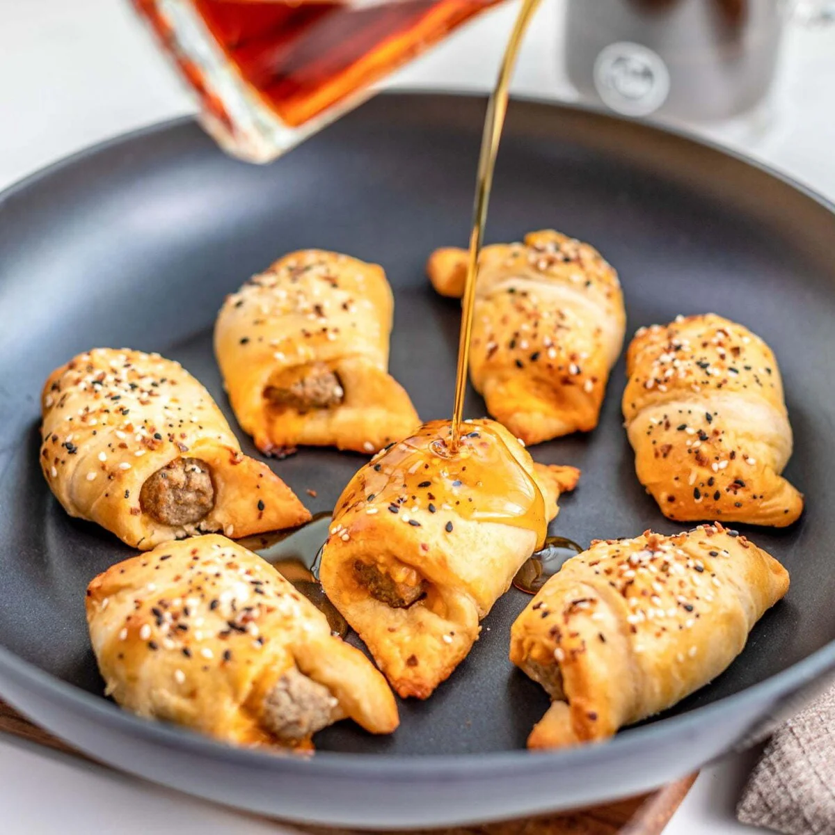 5F8E7BD6-7264-316C-B817-7F213866011A