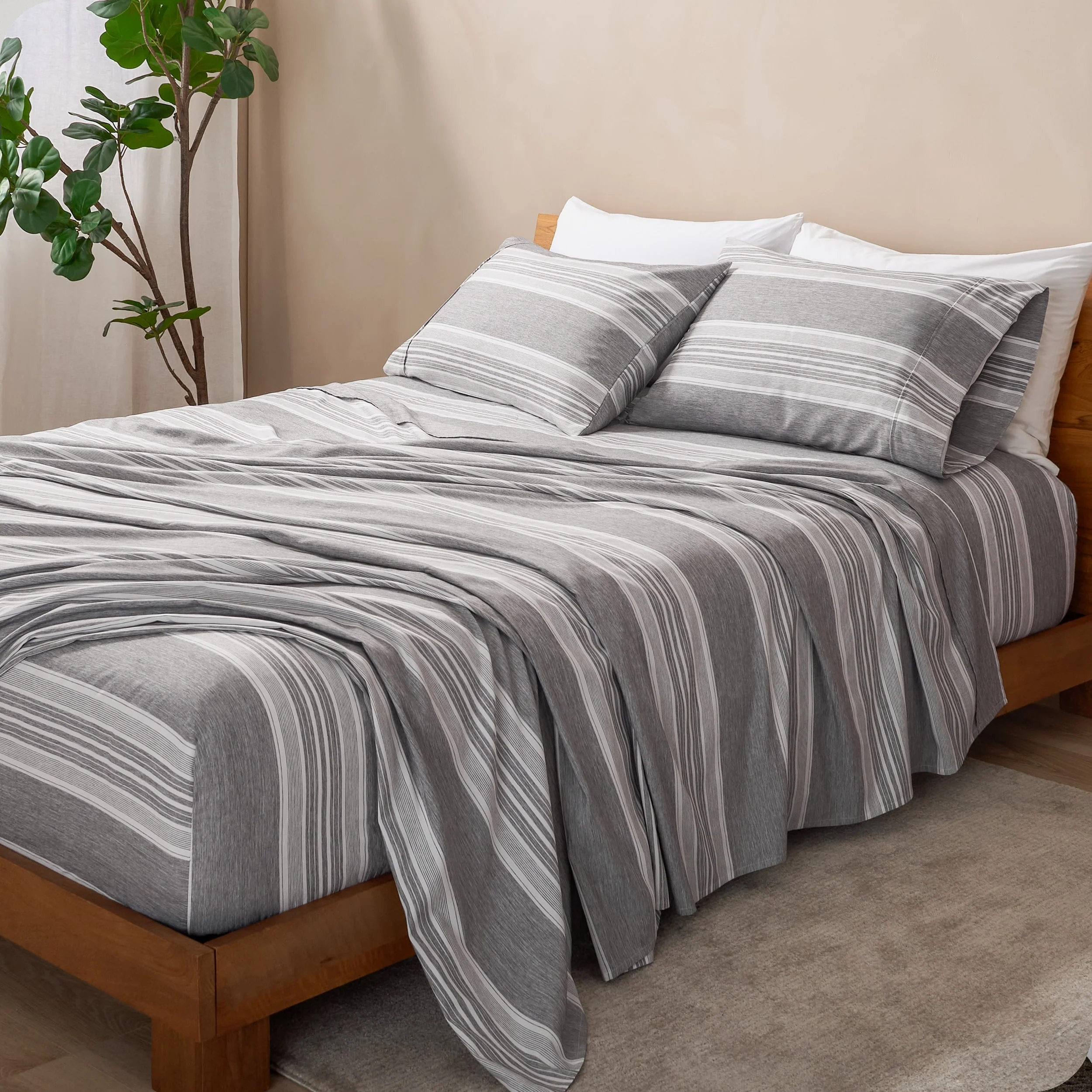 62BFB391-4AB7-F72E-CCD6-A15FD5E6147F